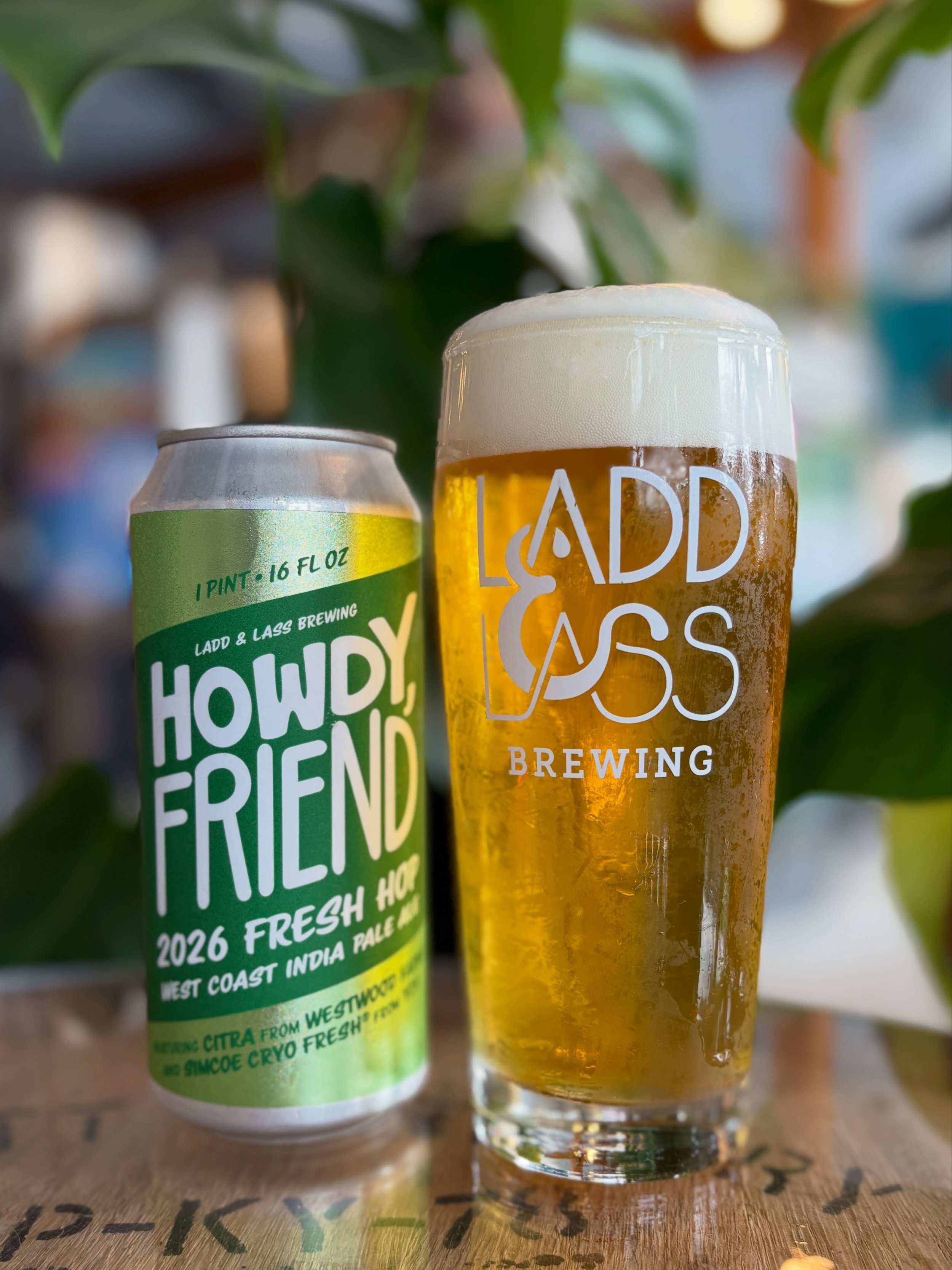 NEW (FRESH HOP) RELEASE!

Fresh Hop Howdy, Friend
West Coast IPA / 6.5% ABV

Featuring Citra from @westwood_farms_ &amp; Simcoe Cryo Fresh&reg; from @yakimachief.

This year saw the introduction of L&amp;L&rsquo;s first year-round beer and we are chu