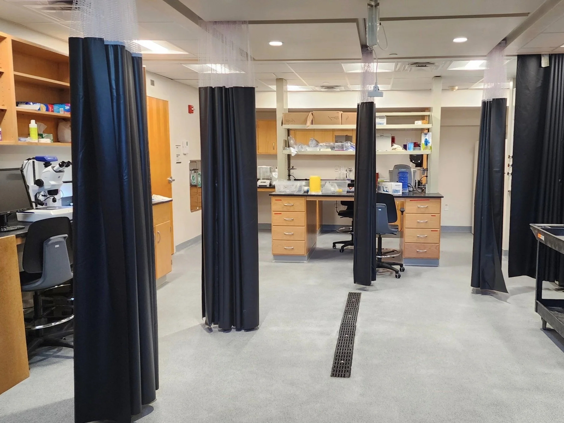  KNIGHT PHYSICS BUILDING LAB RENOVATION 