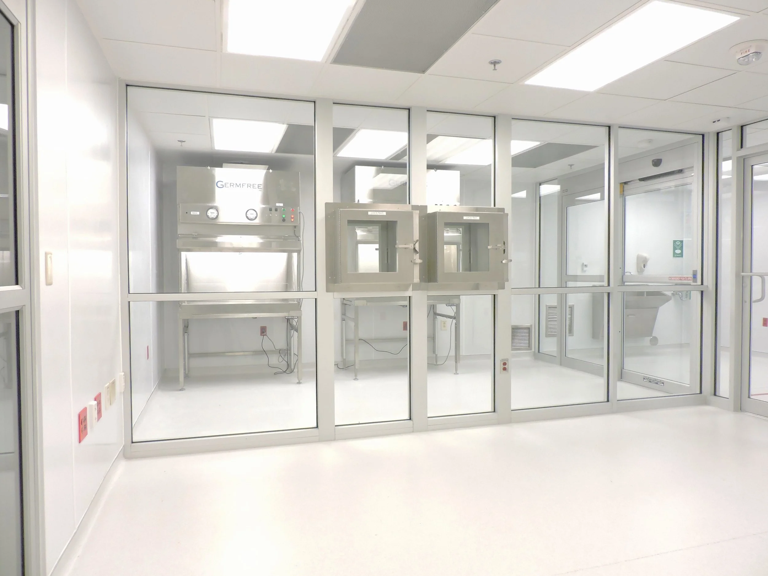 This design is a comprehensive solution to replace the existing clean rooms with a new complete system.