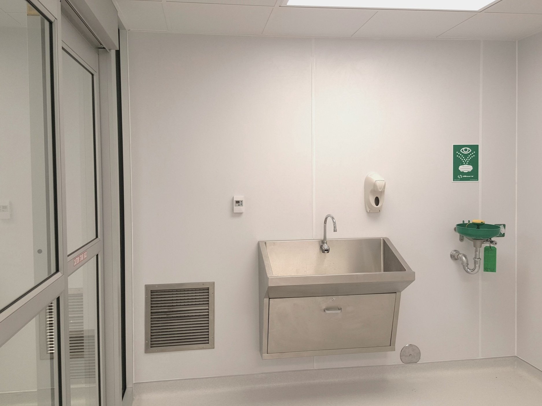 Meets 797 pharmaceutical compounding-sterile preparations (800 hazardous drug compounding clean room) within a healthcare setting.