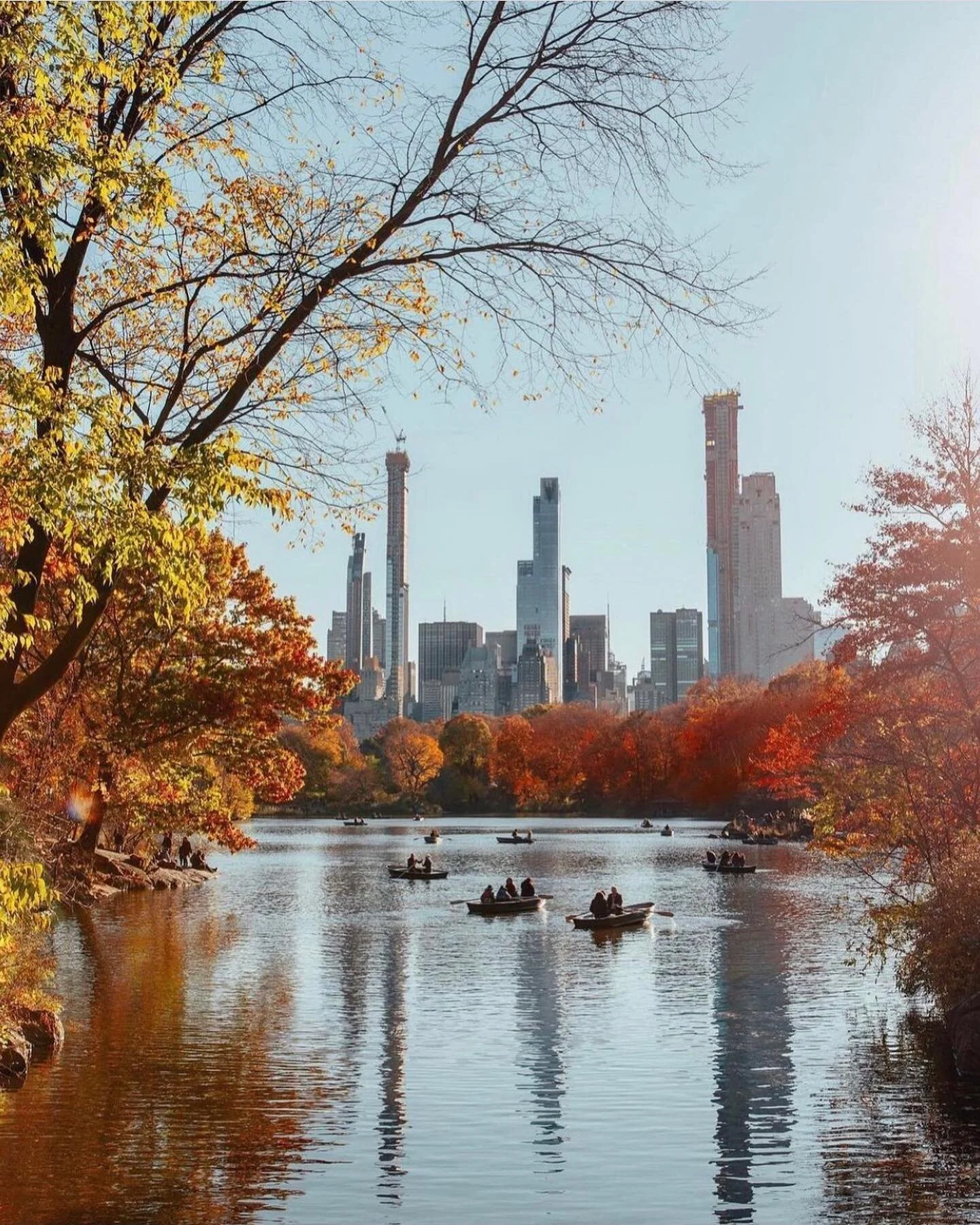From sunny palm tree decorating California- (which I don&rsquo;t complain living here we have very nice weather), yet all the fall colors of New York look pretty from here. Moving through the US now seeing signs of fall through the changes of leaves 