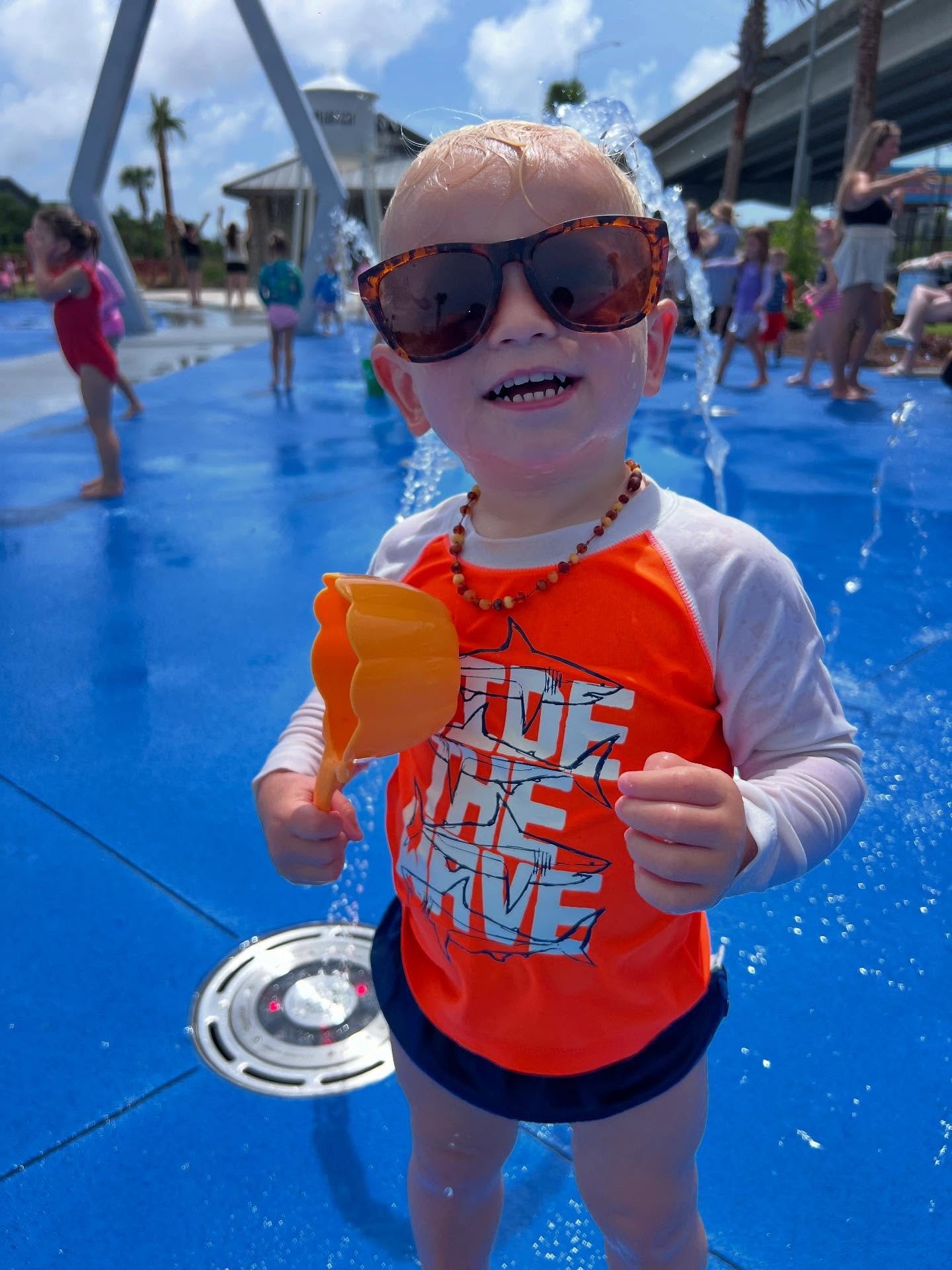 If you&rsquo;ve been eyeing to new Mt Pleasant Waterfront Memorial Park, this is your sign to go check it out. It&rsquo;s cute, has lots of parking, covered area if it rains, and a workout area. Go check it out 💦

#splashpads #charlestonmoms #summer