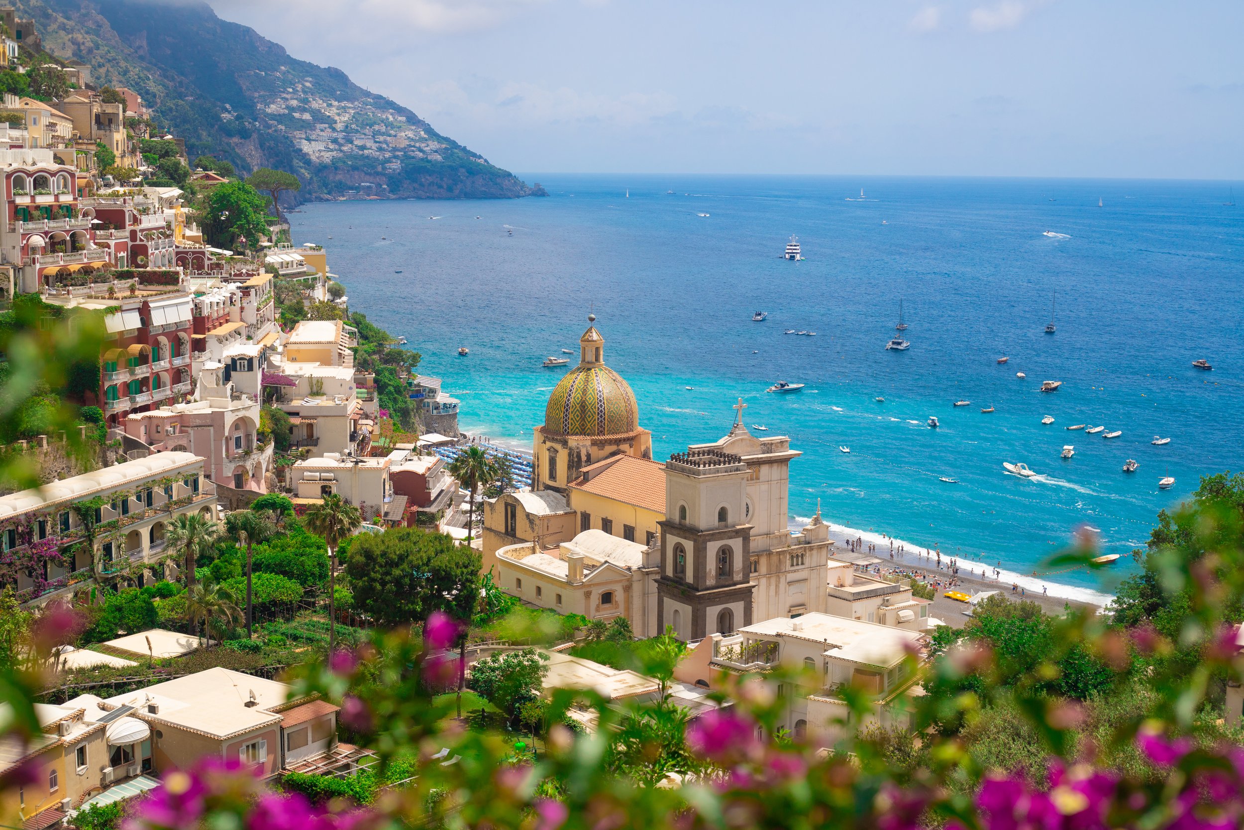 Positano, Italy, Is Beautiful but Expensive and Overrun With Tourists