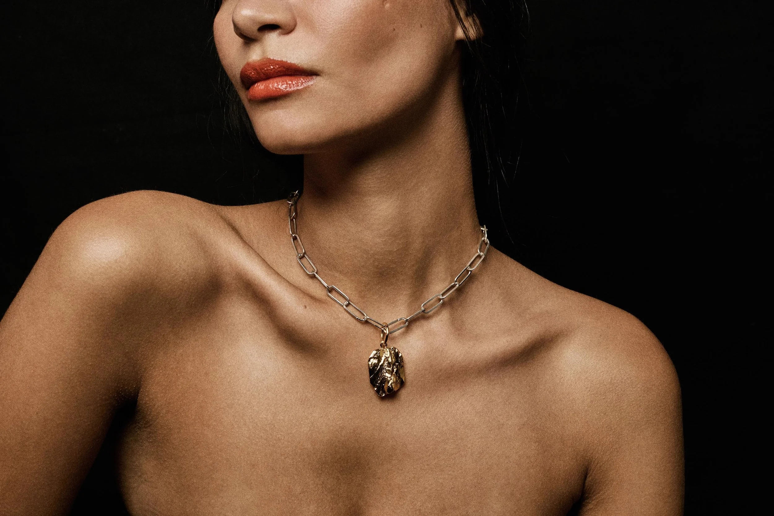 Isola Necklace