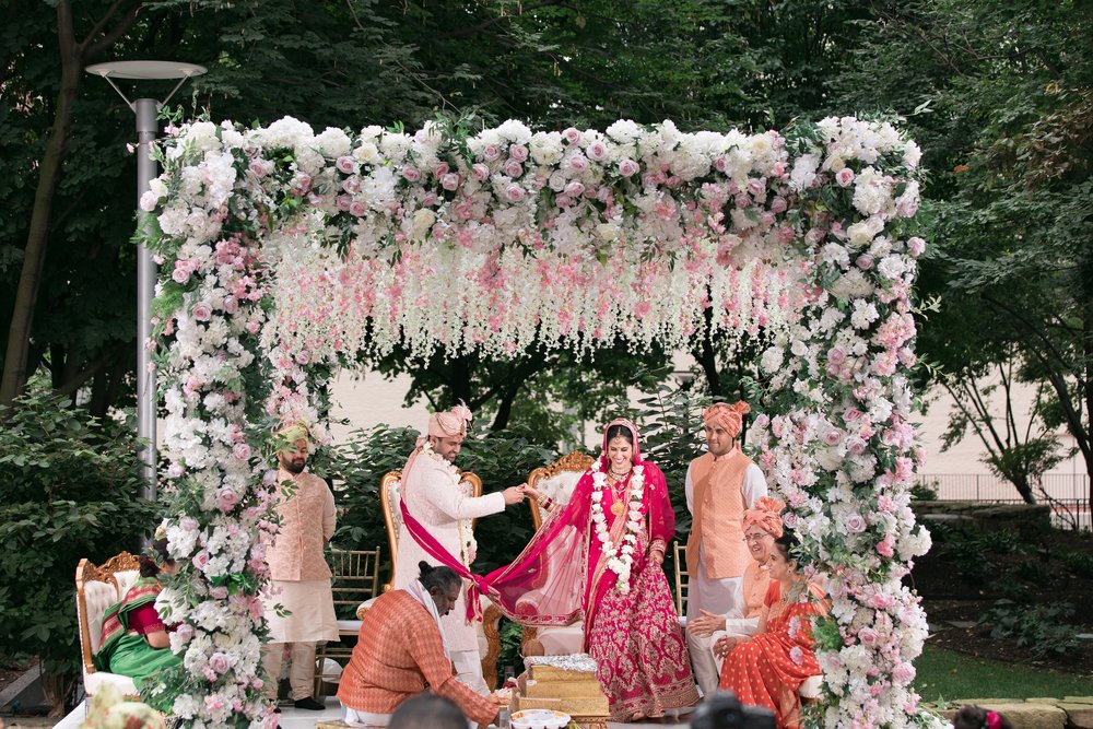 Boston_indian_luxury_wedding_54_mandarin_oriental_garden.jpg