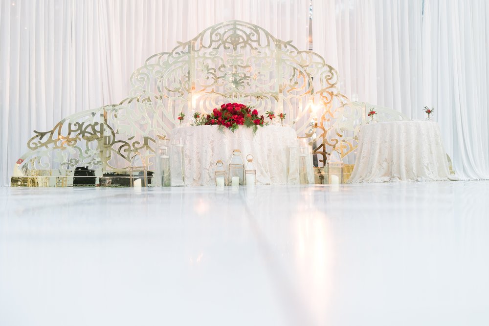 Boston_indian_luxury_wedding_70_sweetheart_table.jpg