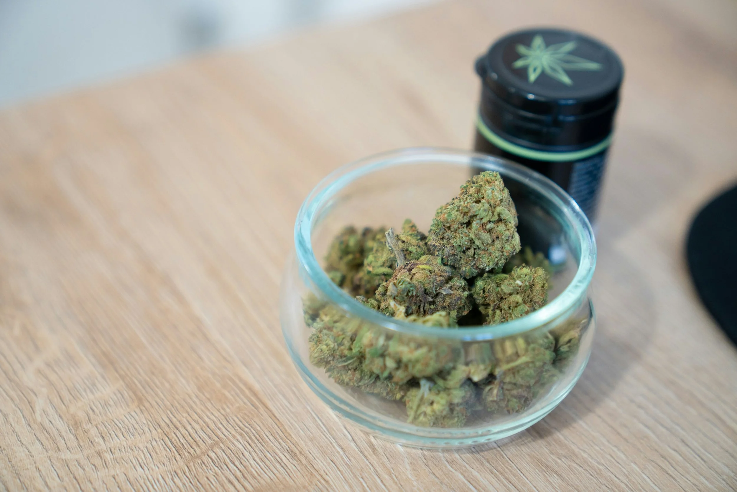 A 5-Step Guide to Microdosing Weed