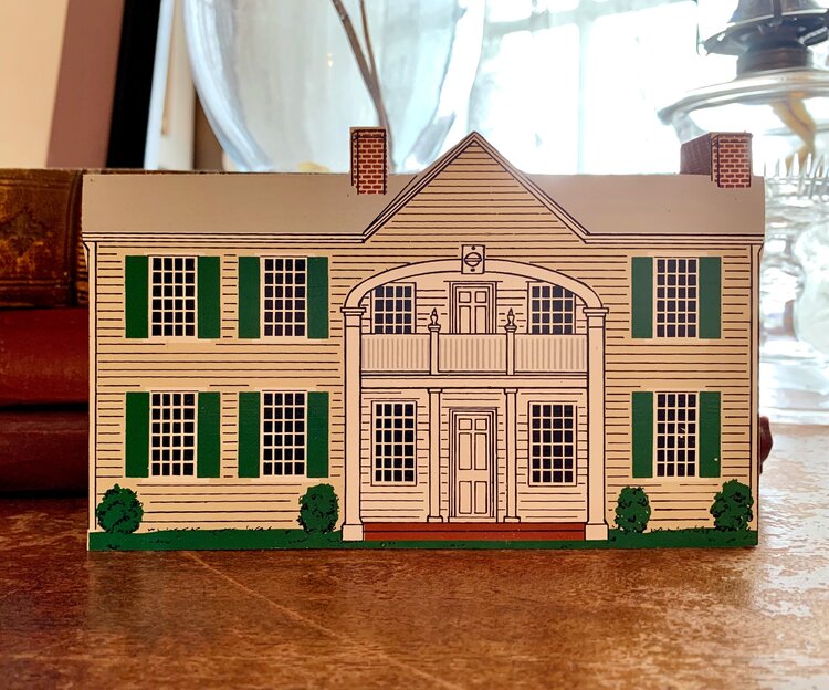 Sherwood Dollhouse