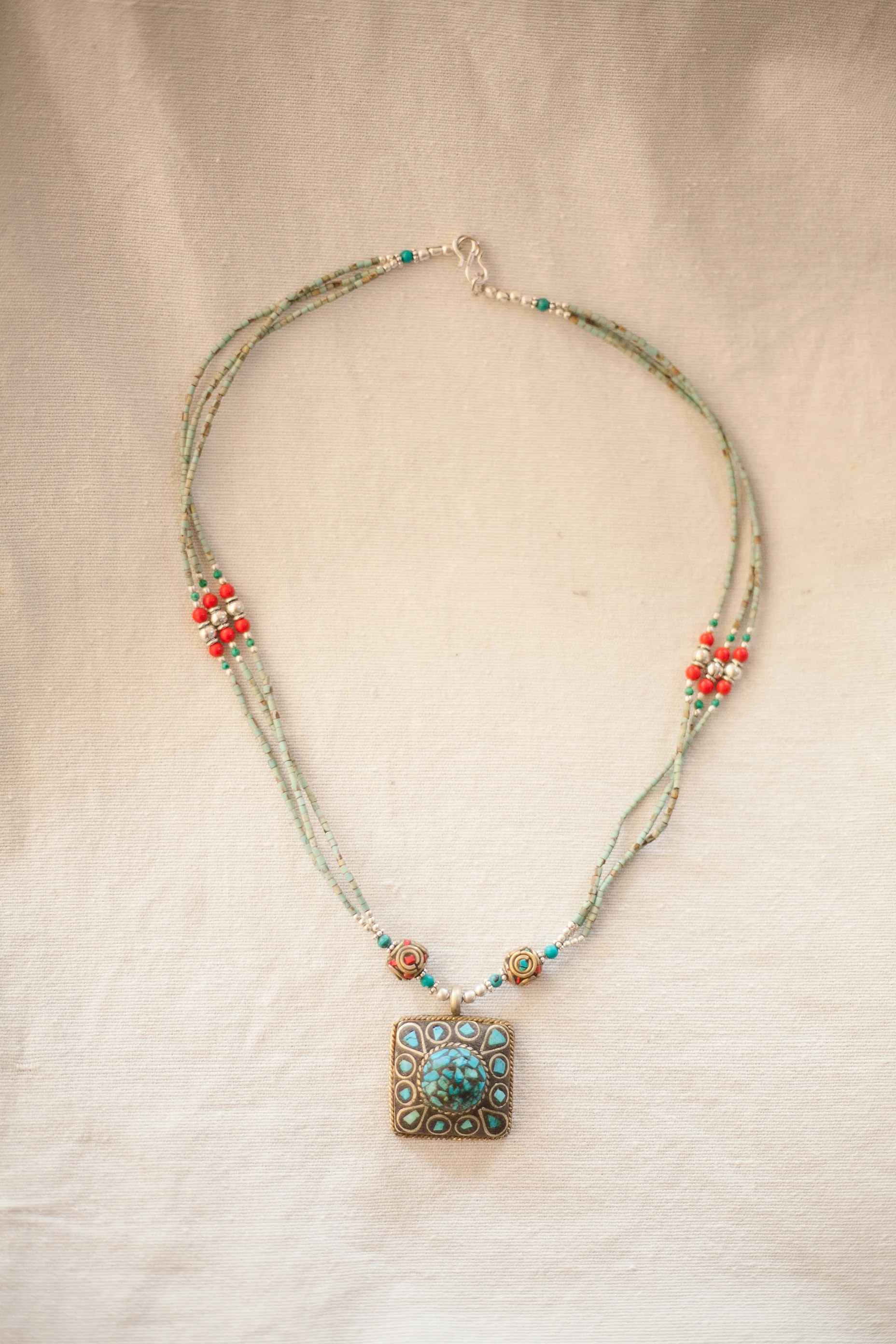 Nima Necklace