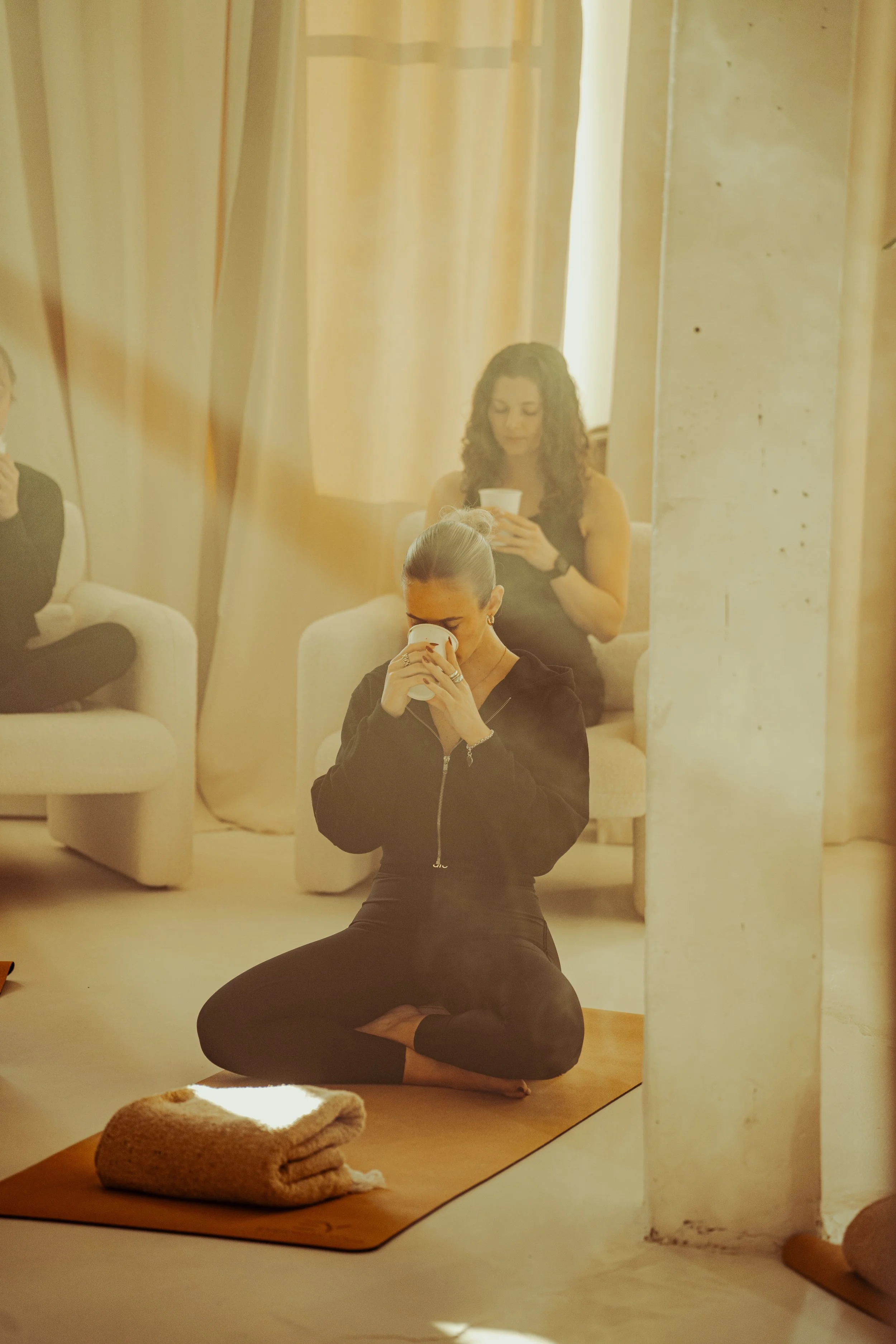 Ebb & Float - Image 10