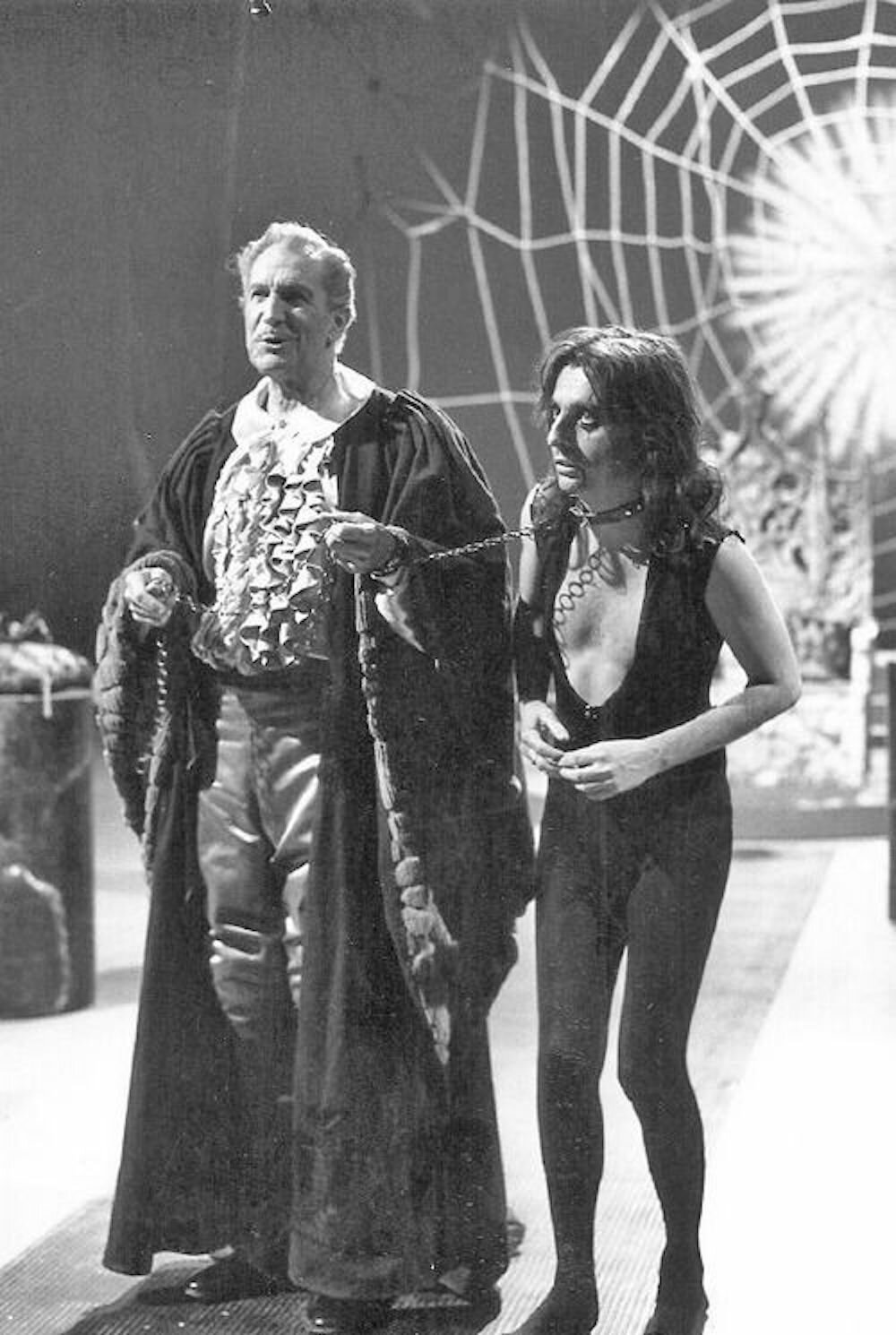 The Nightmare: When Vincent Price and Alice Cooper Threw the Greatest TV  Party of 1975 — Lethal Amounts