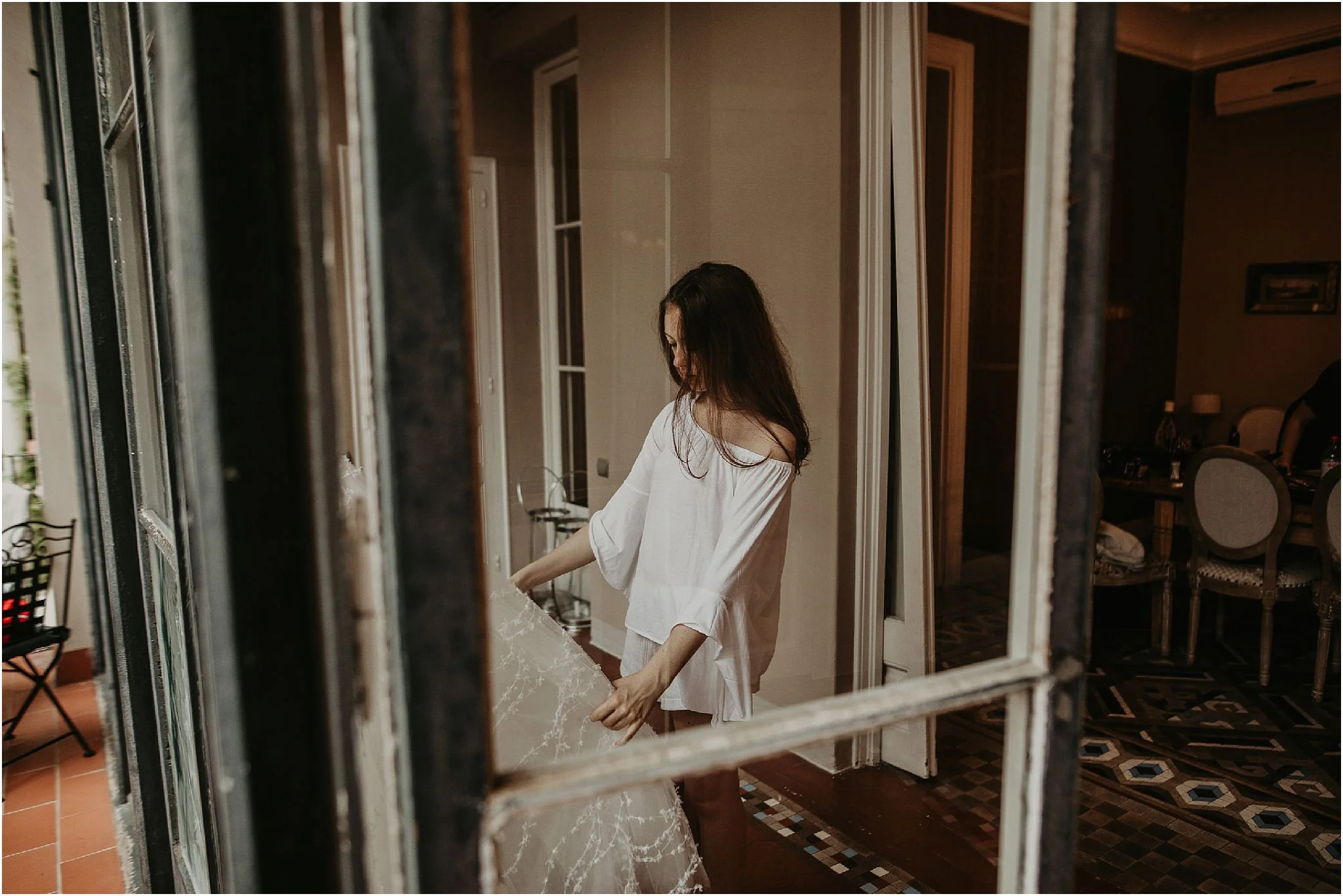Romantic wedding in Barcelona 9.jpg