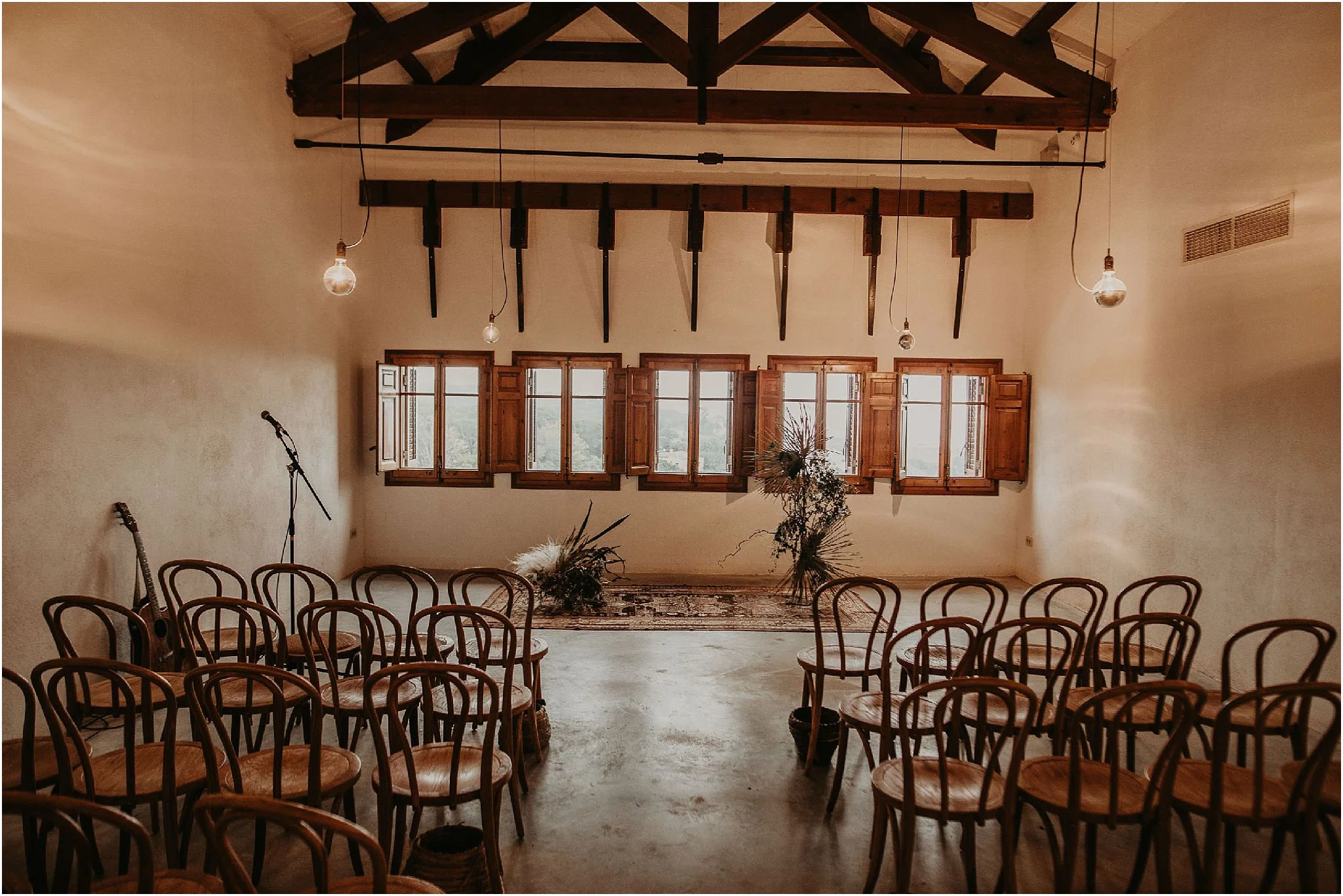 Romantic wedding in Barcelona 31.jpg