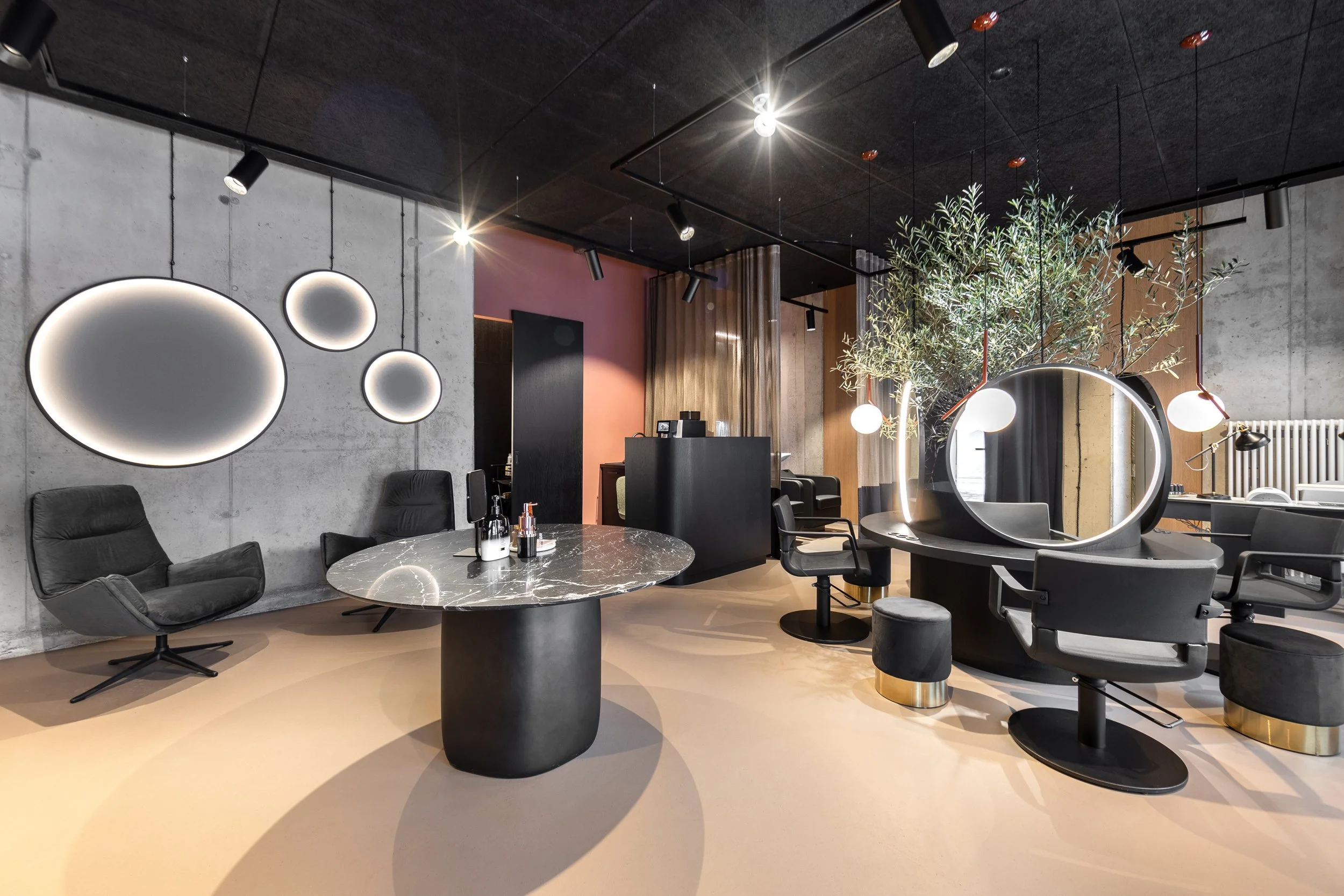  Her Box Beauty Salon  Year of completion: 2022. Built up area: 50 m2. Riga   Photo: Klavs Loris  