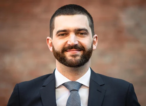 Maxfield Schnee General Manager