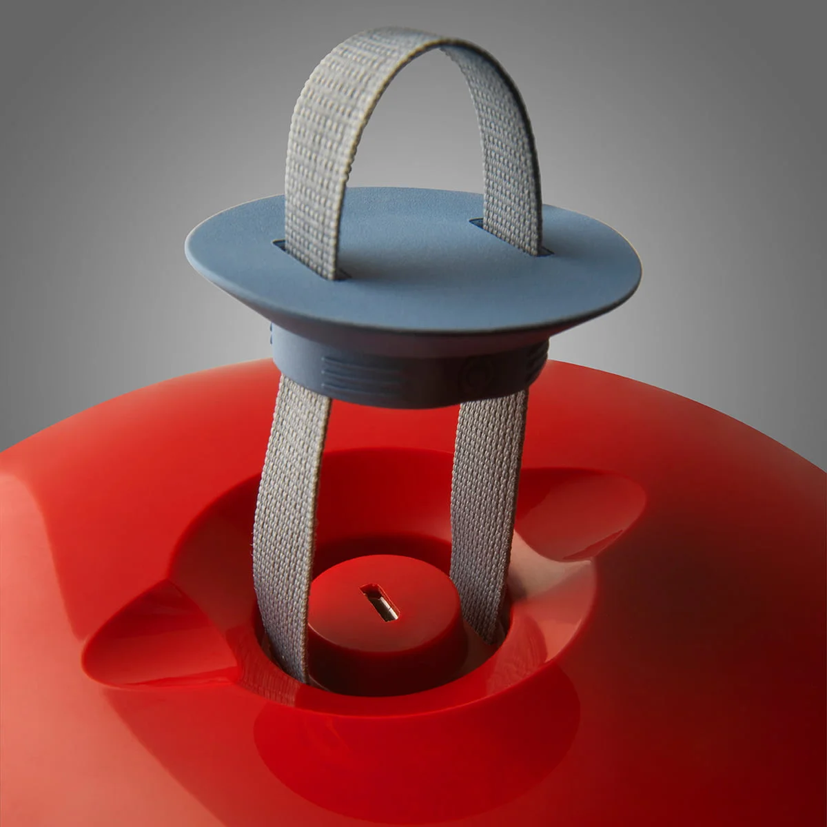 Foscarini-Cri-Cri-Akkuleuchte-LED-rot-Detail.jpg