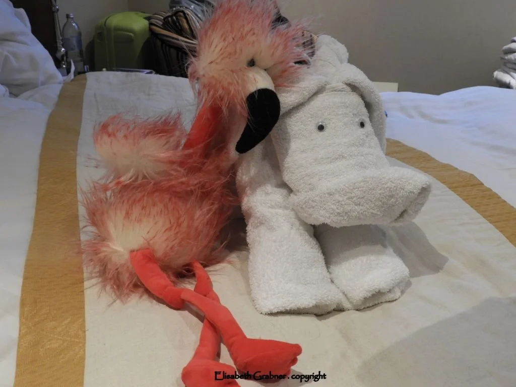 Trixi und das Handtuchtier.JPG