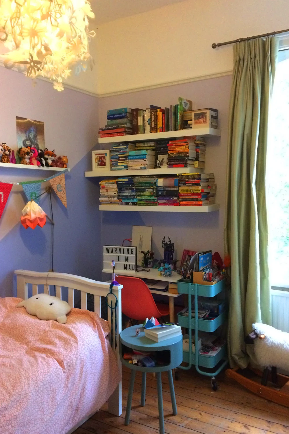 Girl's bedroom