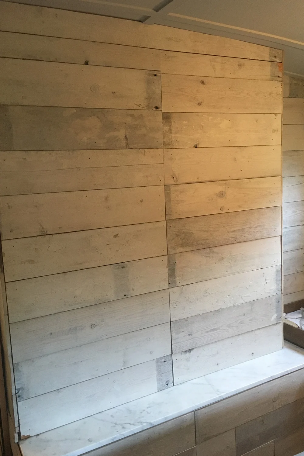Hidden wardrobe (closed)