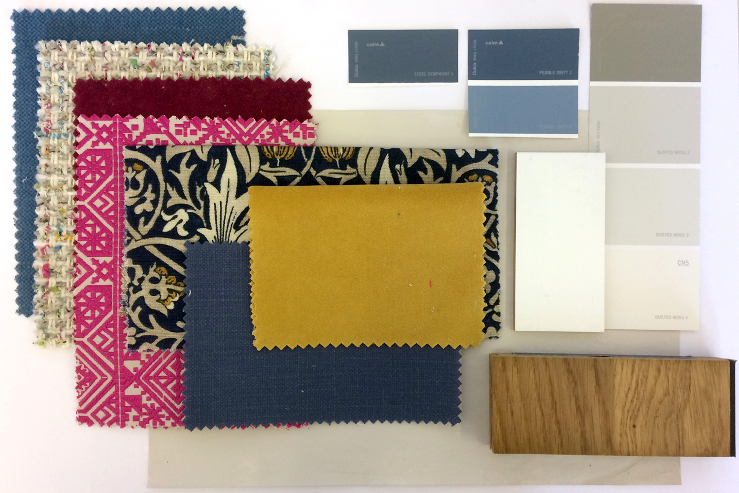  Samples of fabrics, colours and materials 
