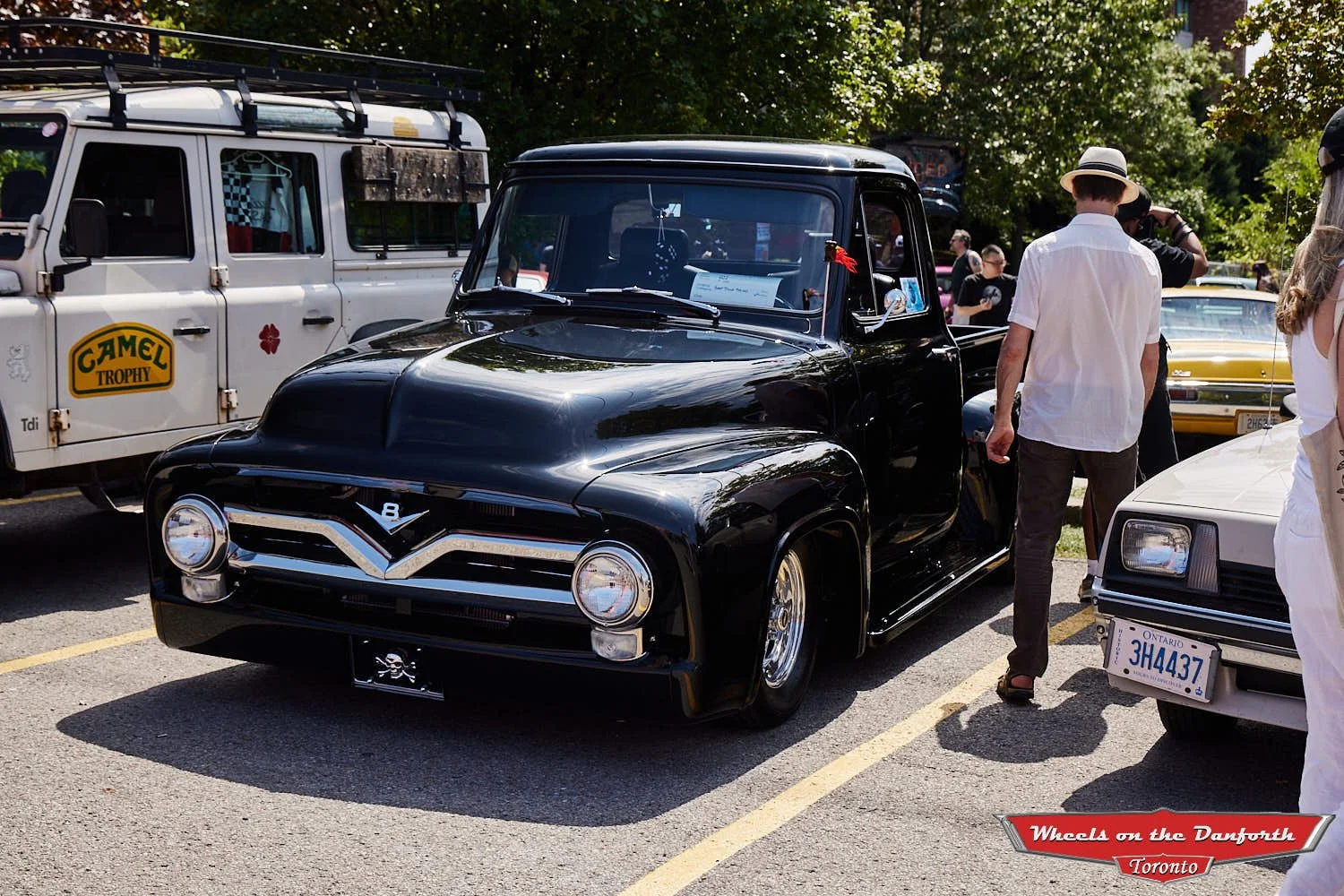 WheelsOnTheDanforth2026-2069-72dpi.jpg