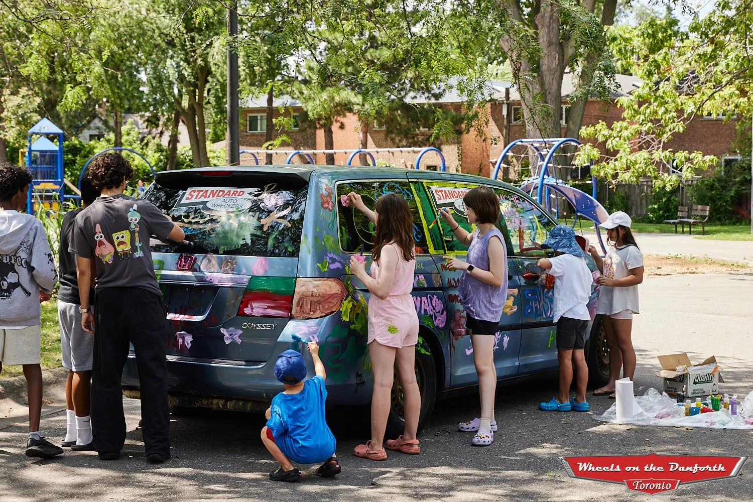WheelsOnTheDanforth2026-1954-72dpi.jpg