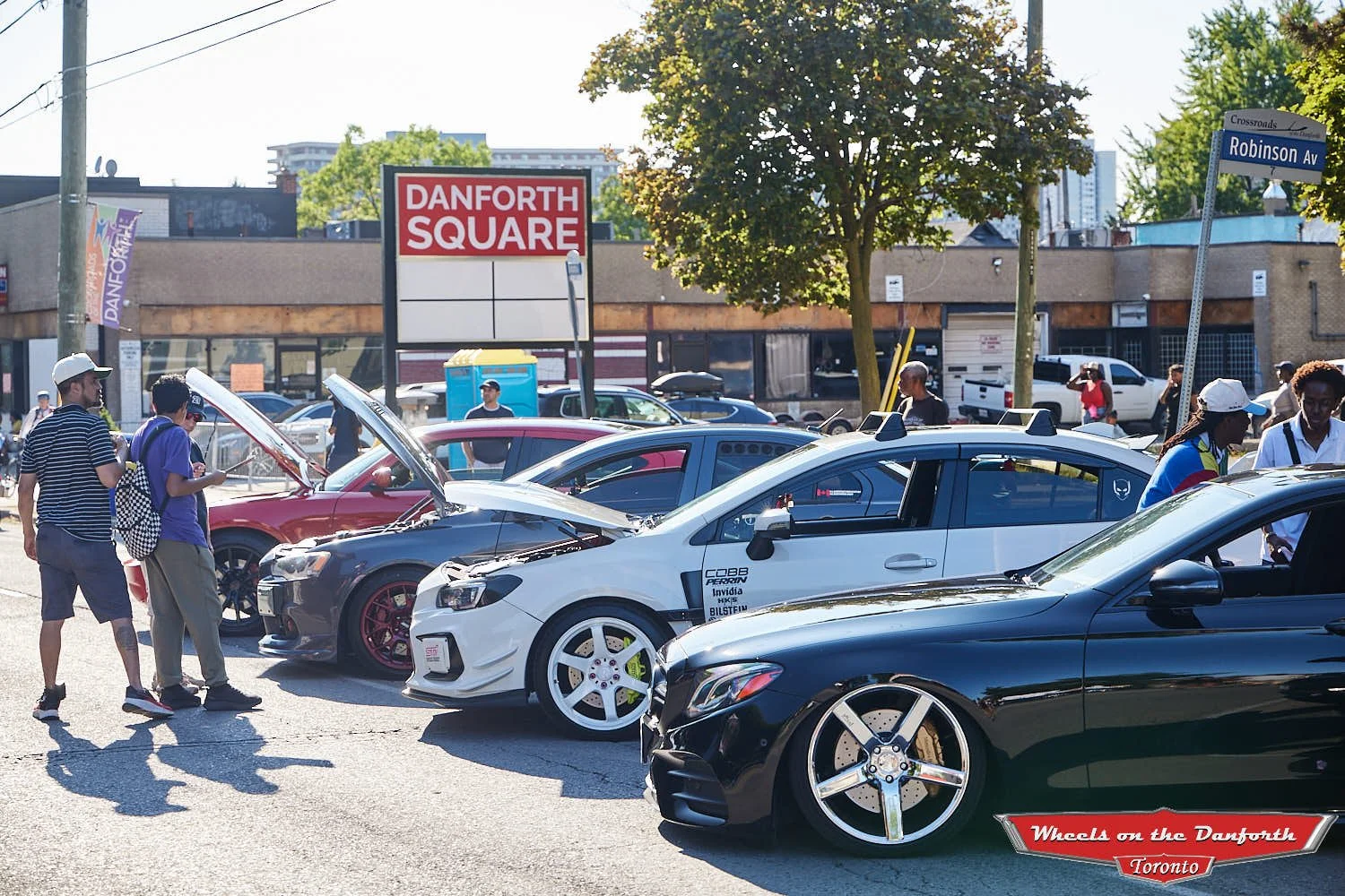 WheelsOnTheDanforth2026-2224-72dpi.jpg
