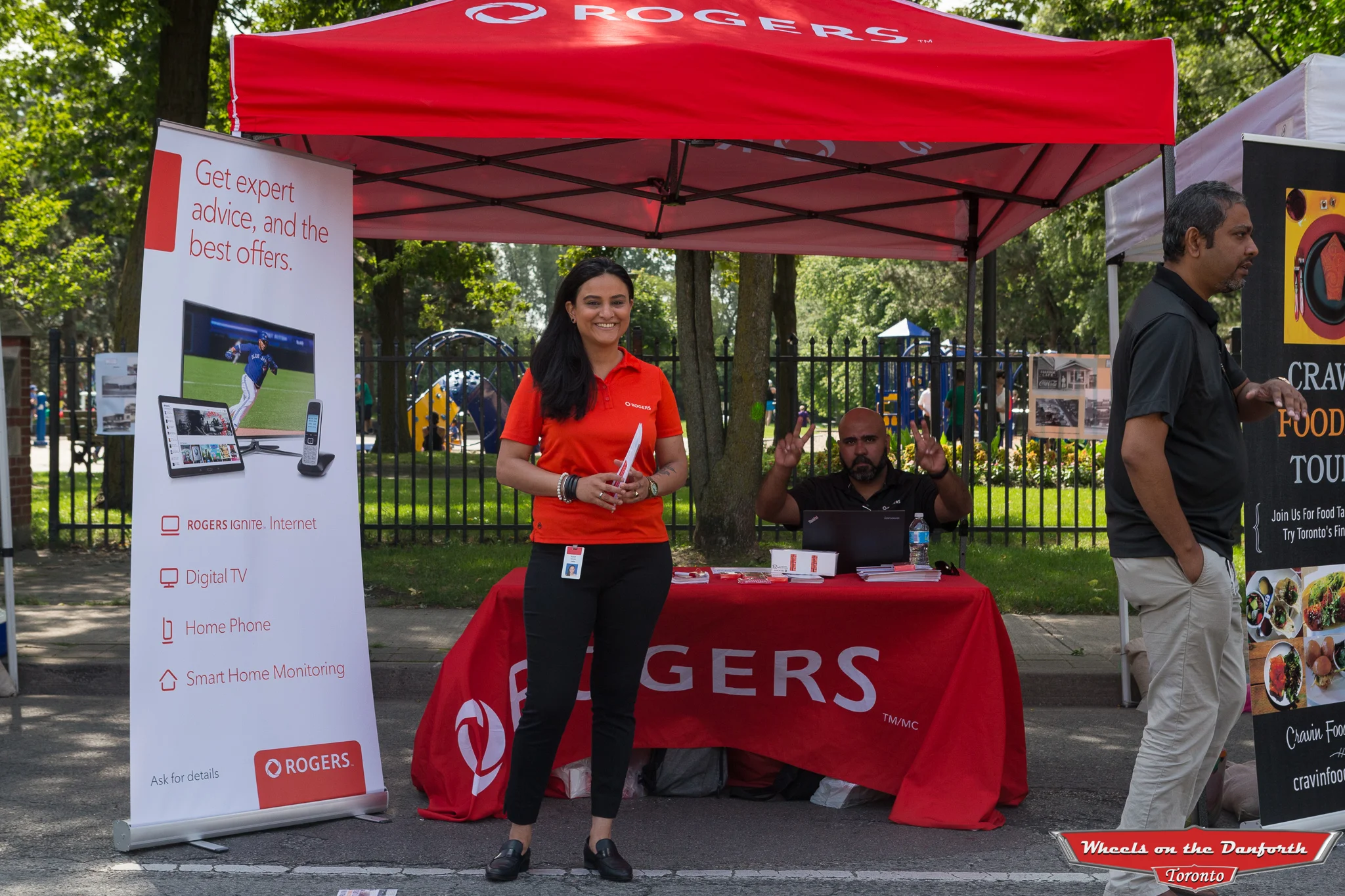Wheels On The Danforth (08-19-17) - PAWELECphoto - 72dpi (WM) -4.jpg