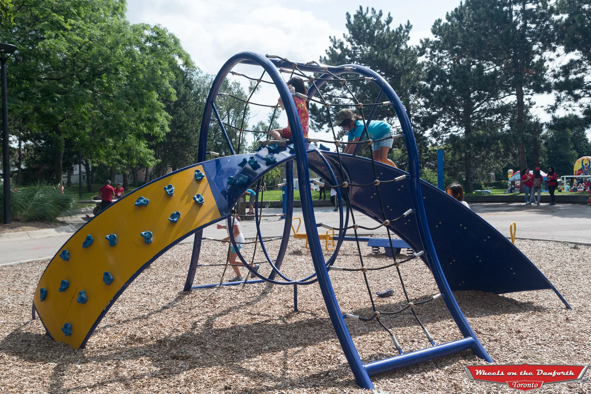 Wheels On The Danforth (08-19-17) - PAWELECphoto - 72dpi (WM) -37.jpg