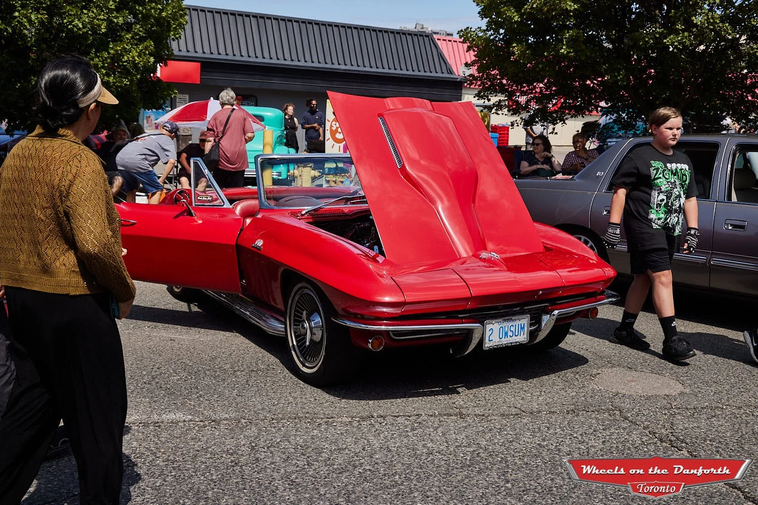 WheelsOnTheDanforth2026-1987-72dpi.jpg