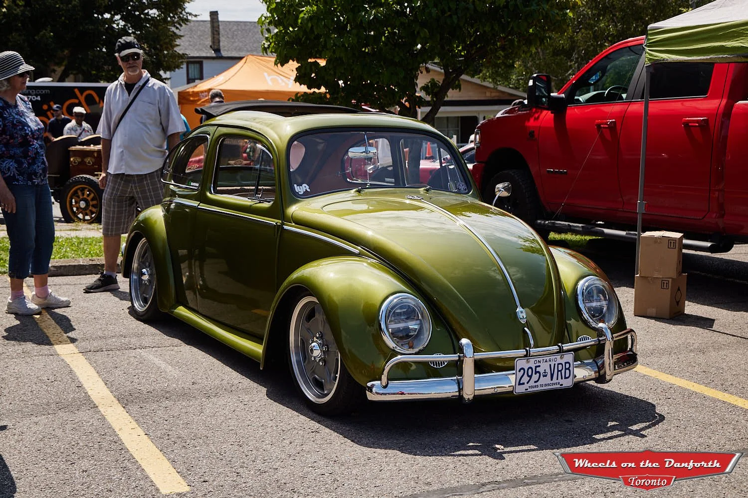 WheelsOnTheDanforth2026-2055-72dpi.jpg