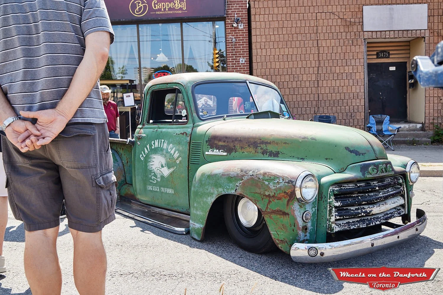 WheelsOnTheDanforth2026-1962-72dpi.jpg