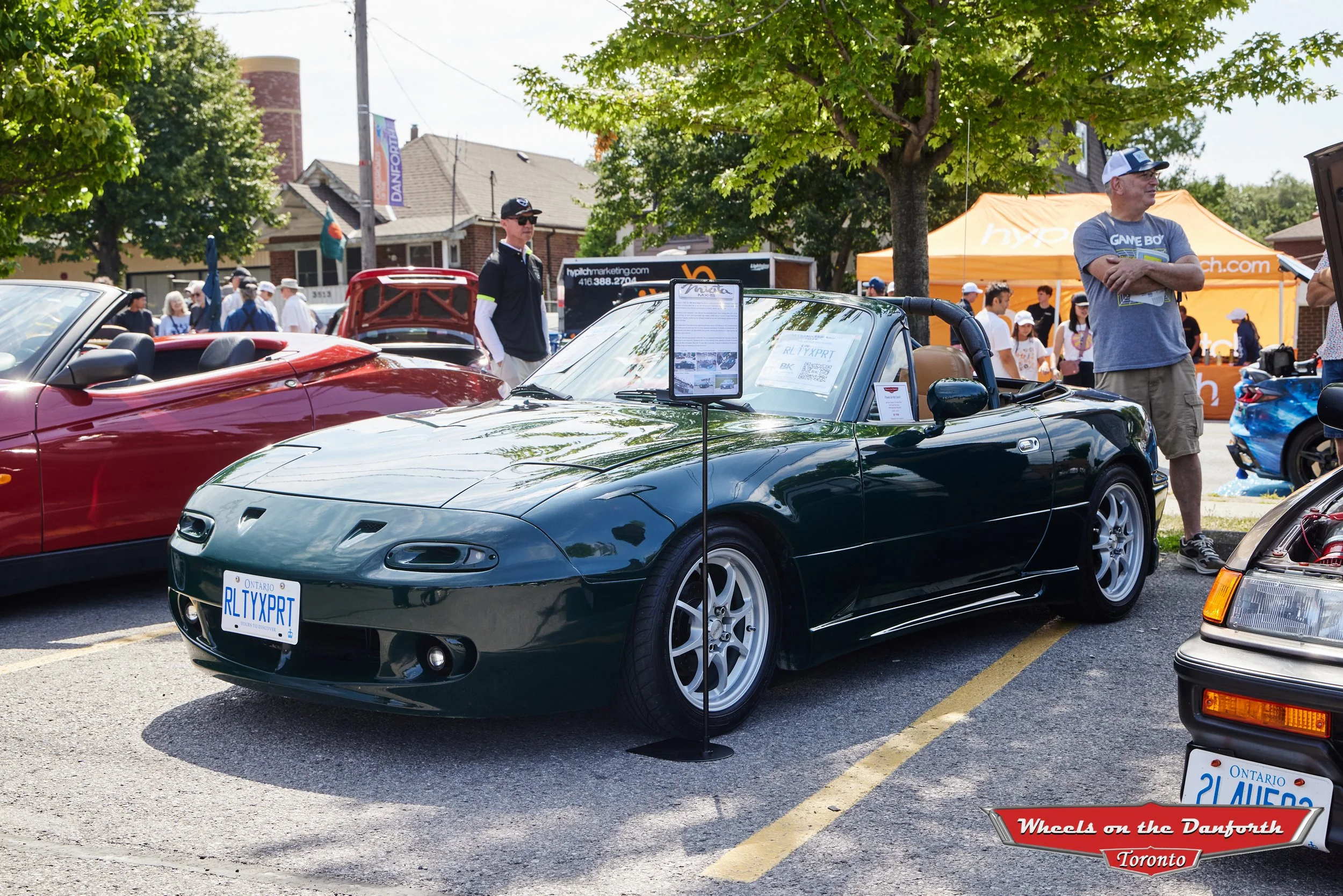 WheelsOnTheDanforth2026-1889-300dpi.jpg