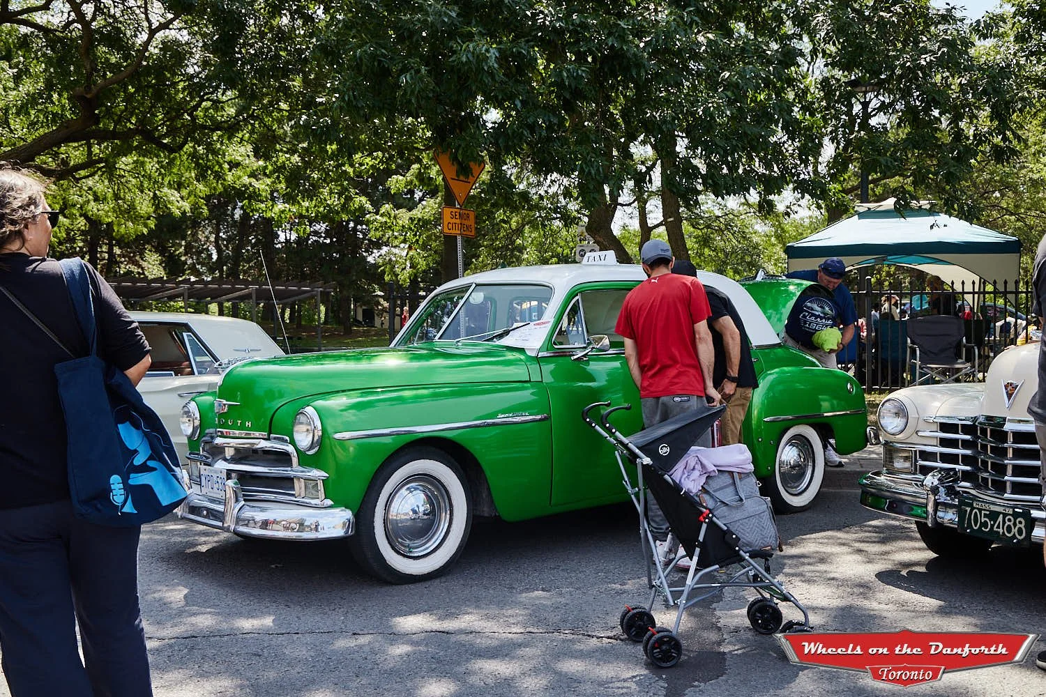 WheelsOnTheDanforth2026-1945-72dpi.jpg