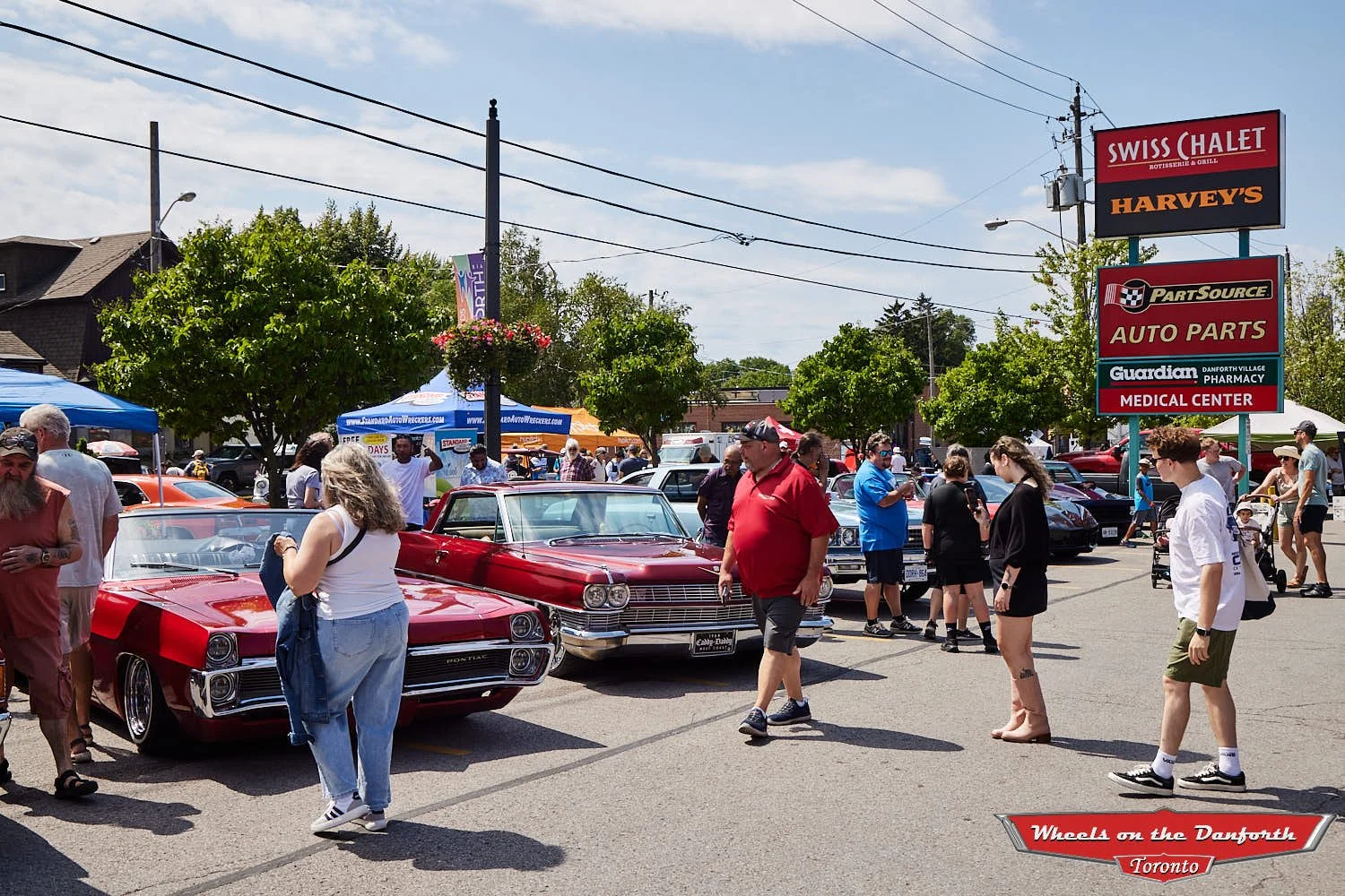 WheelsOnTheDanforth2026-2072-72dpi.jpg