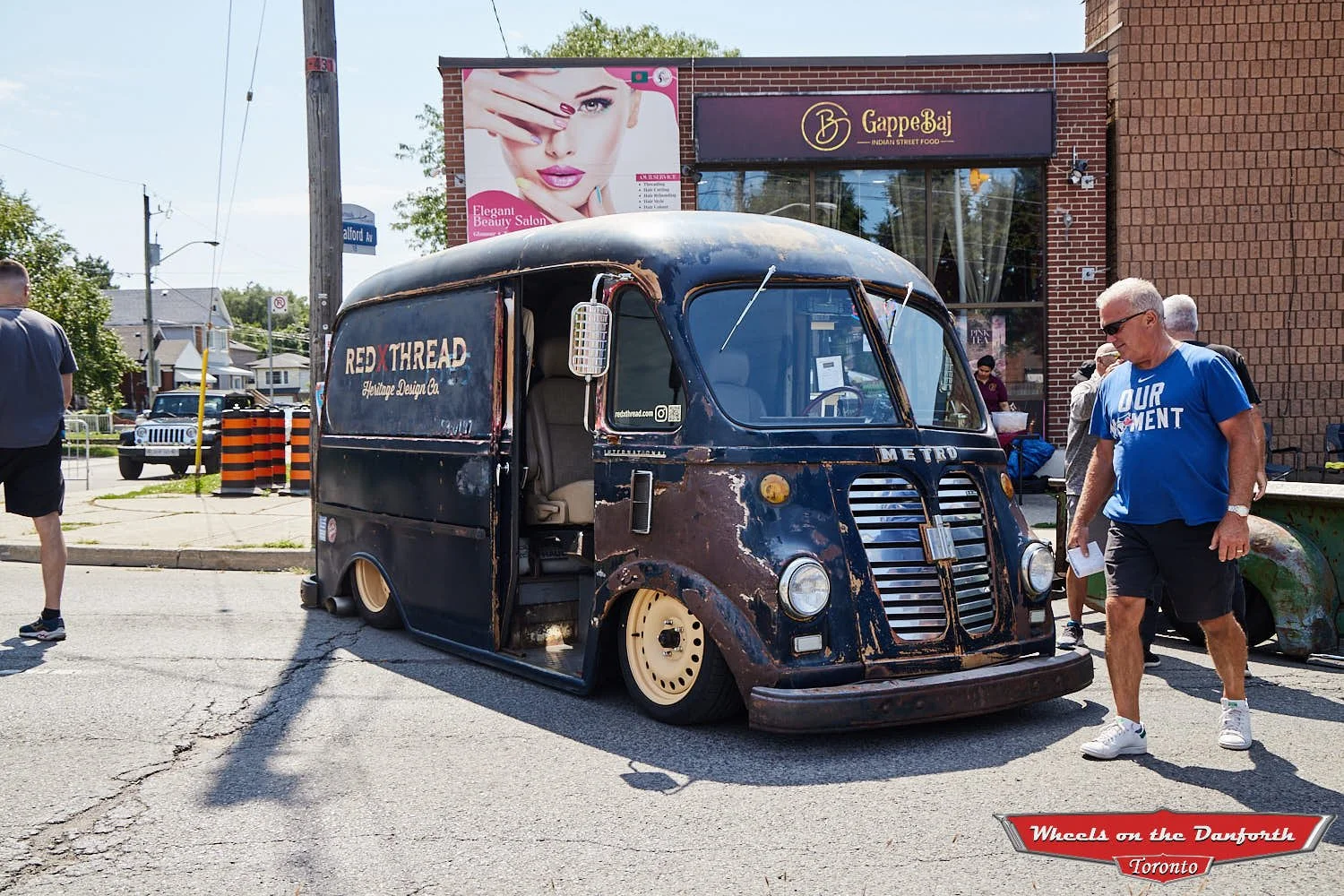 WheelsOnTheDanforth2026-1963-72dpi.jpg