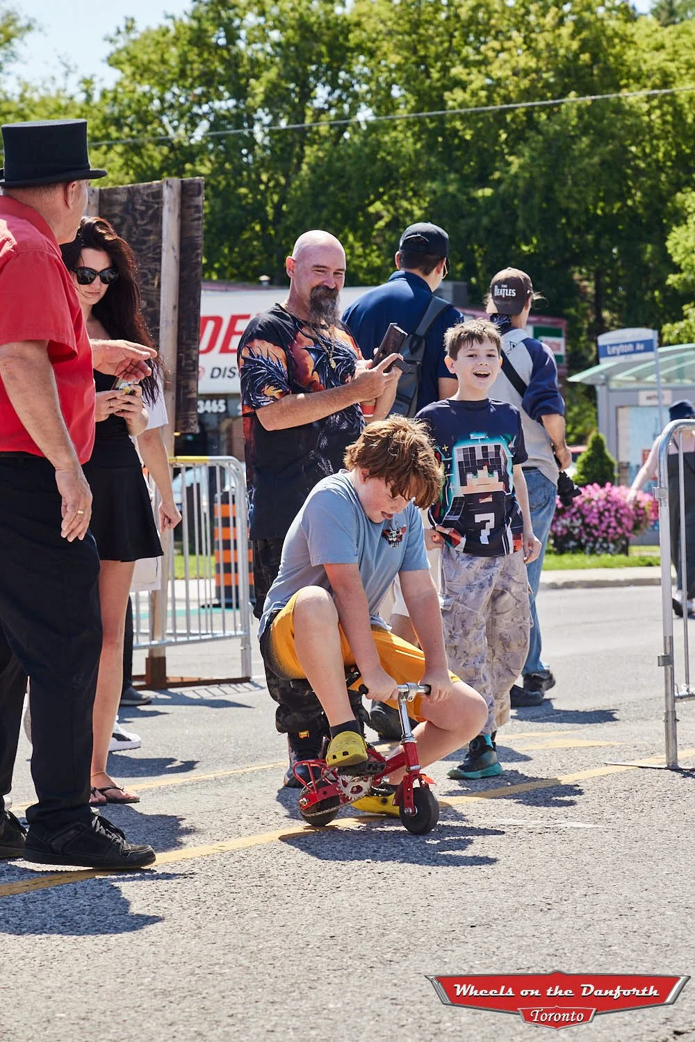 WheelsOnTheDanforth2026-2135-72dpi.jpg