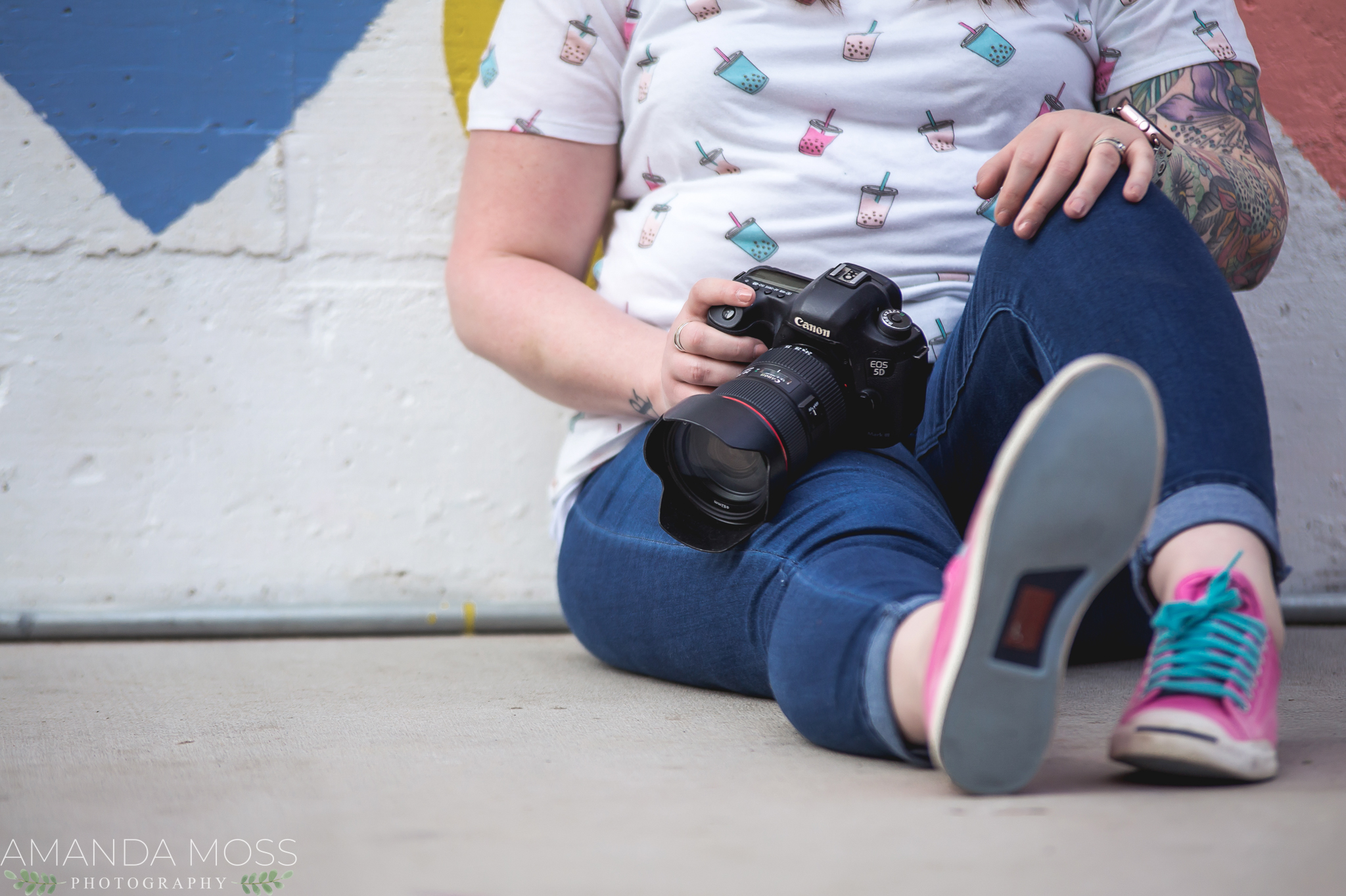 charlotte north carolina headshot branding portrait photographer south end noda fun silly confetti hearts wall