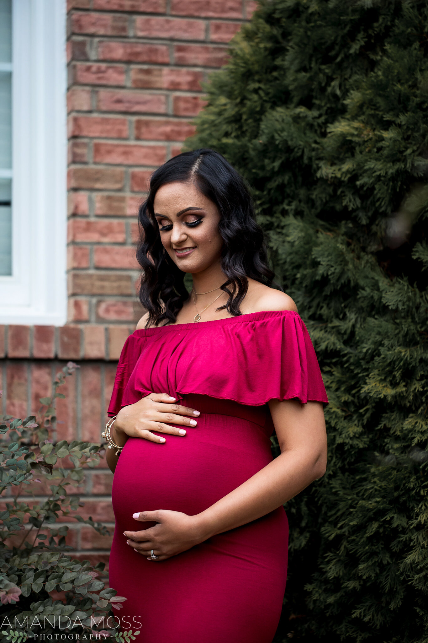 Maternity Photos at a Gender Reveal in Charlotte, NC | Sumana and Neil ...