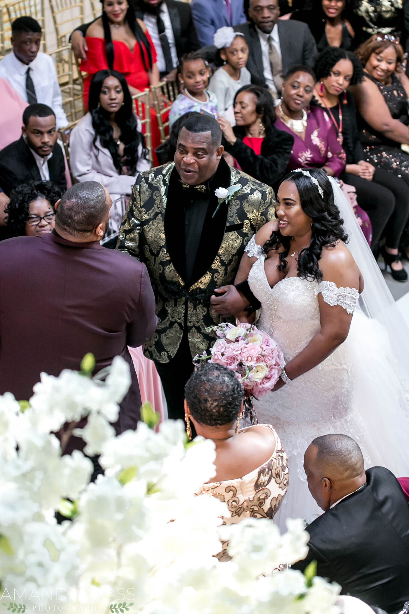 charlotte north carolina wedding photographer african american ceremony the collectors room southend