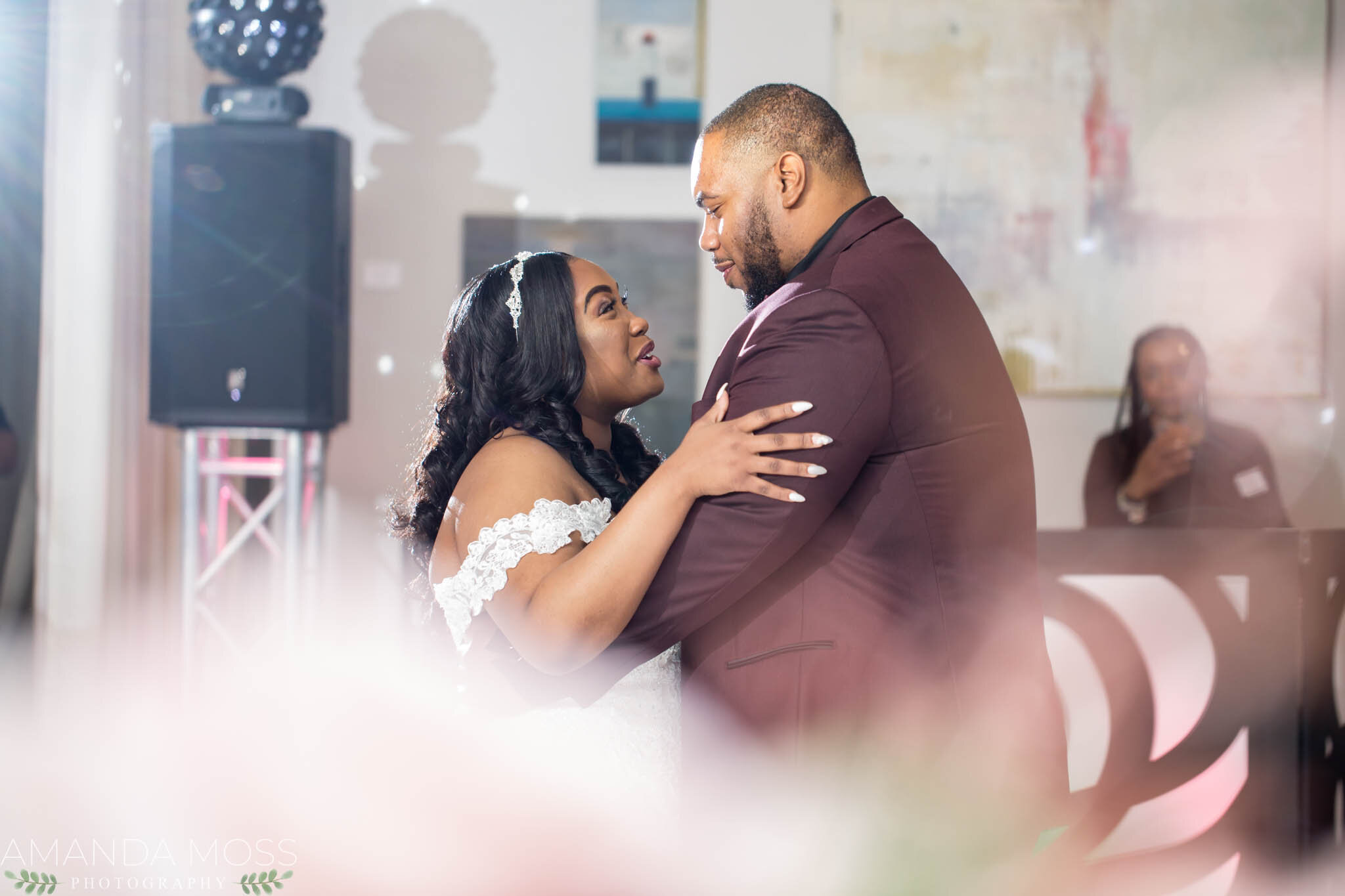 charlotte north carolina wedding photographer african american ceremony the collectors room southend