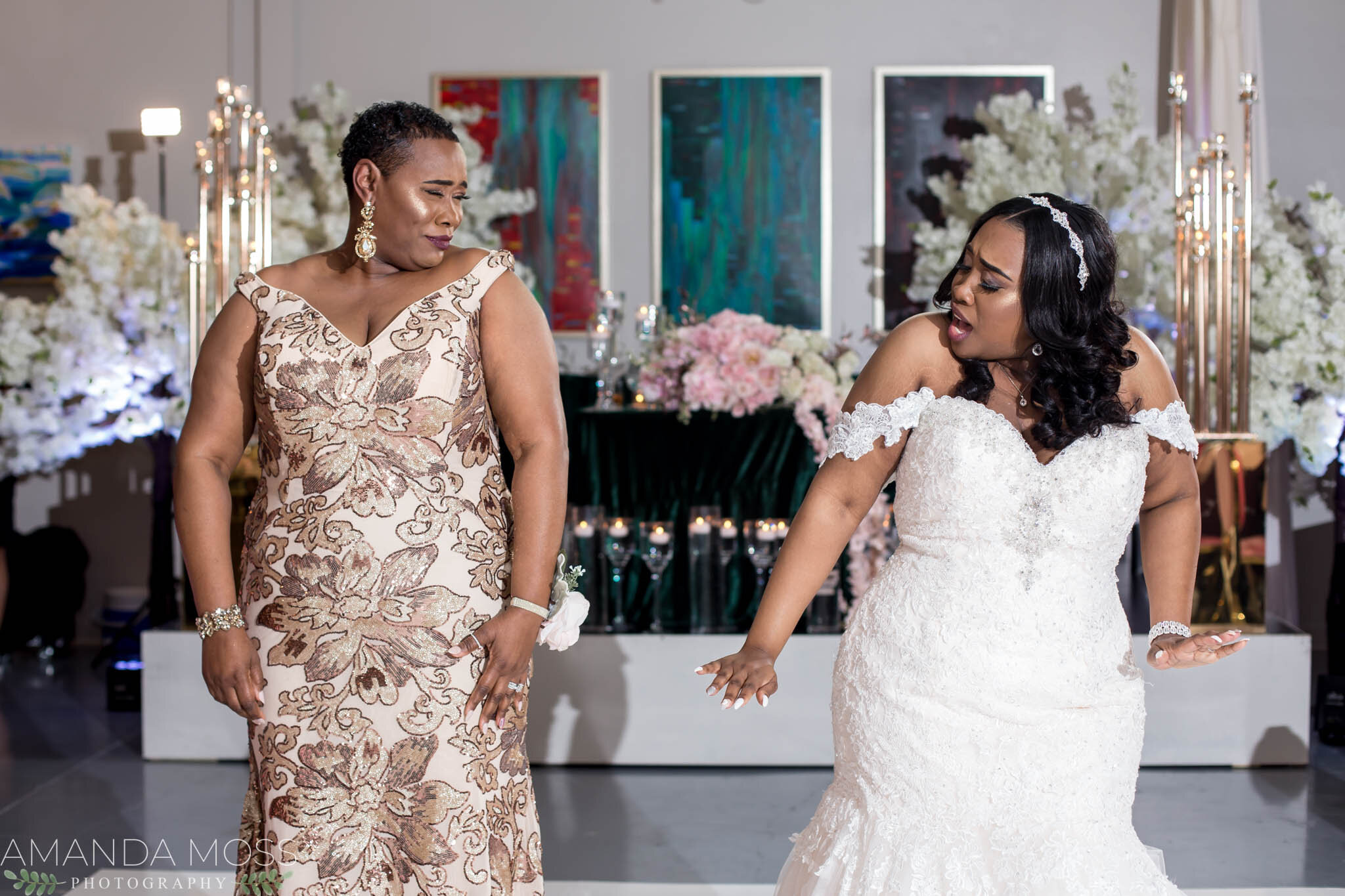 charlotte north carolina wedding photographer african american ceremony the collectors room southend