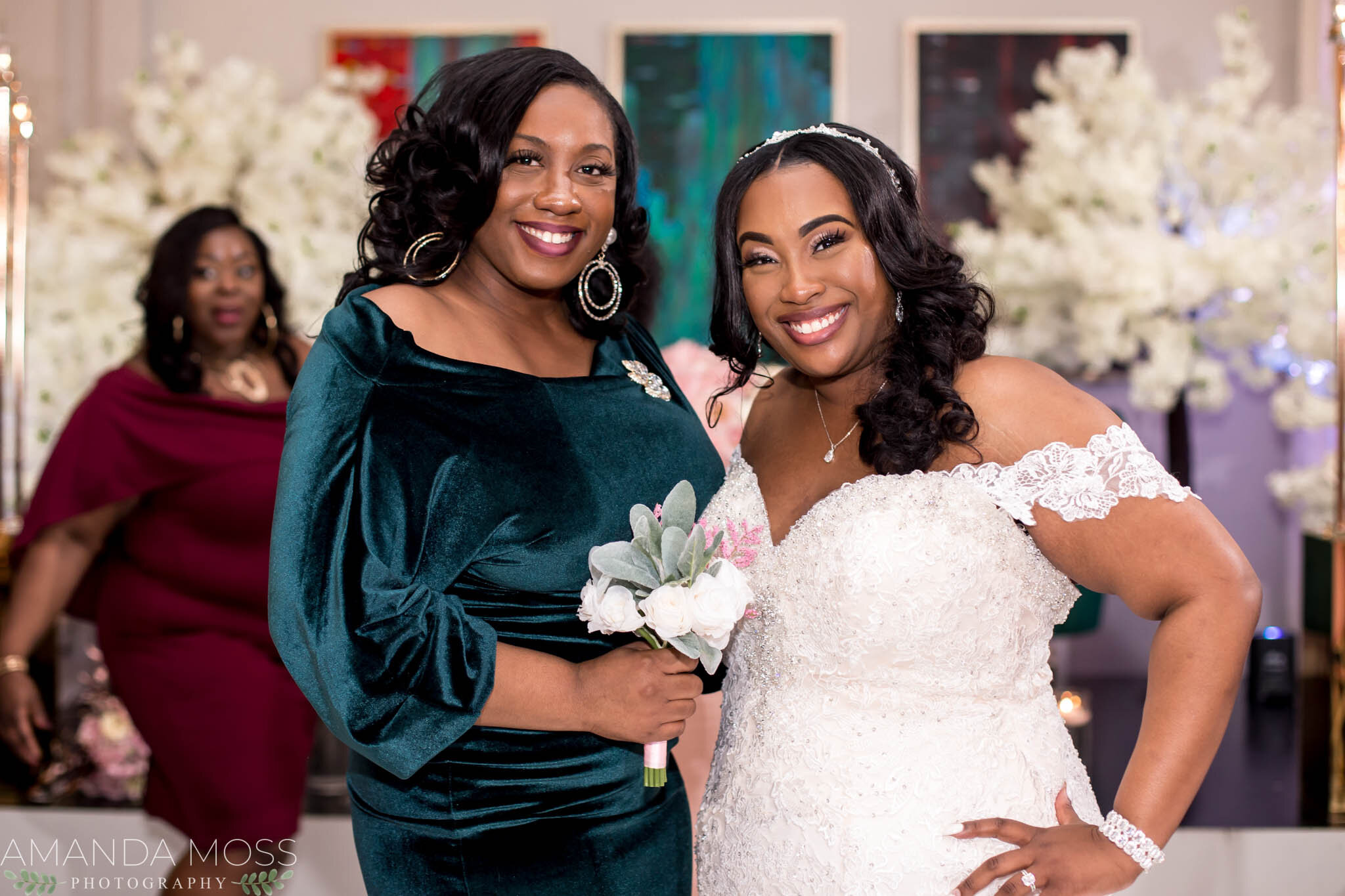 charlotte north carolina wedding photographer african american ceremony the collectors room southend