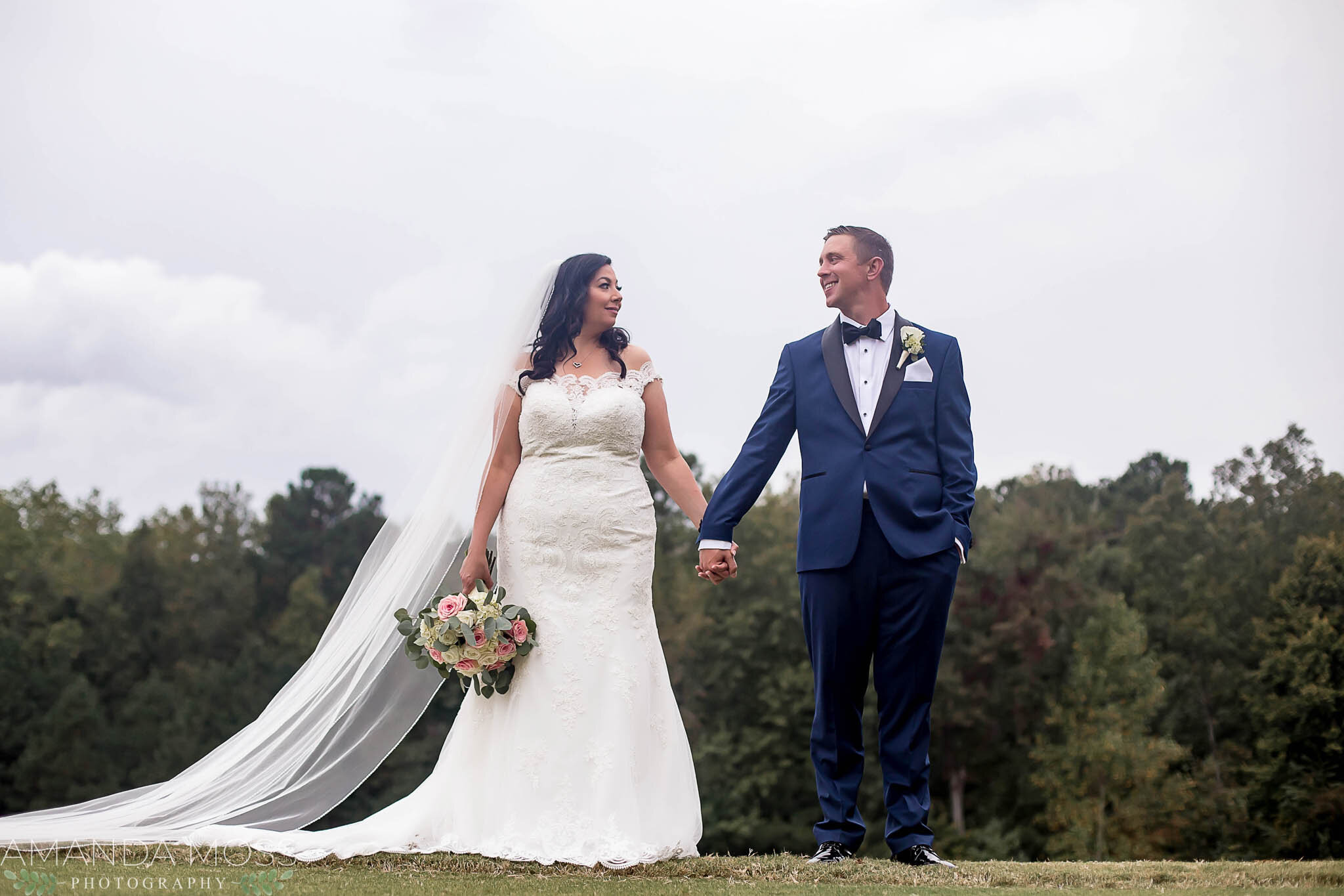 charlotte north carolina wedding photographer intimate microwedding the palisades country club