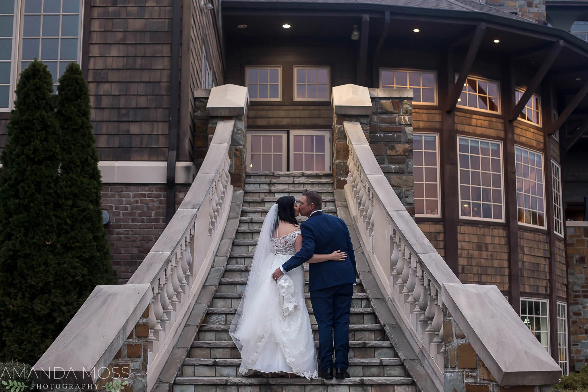 Intimate Fall Wedding at The Palisades Country Club — Amanda Moss