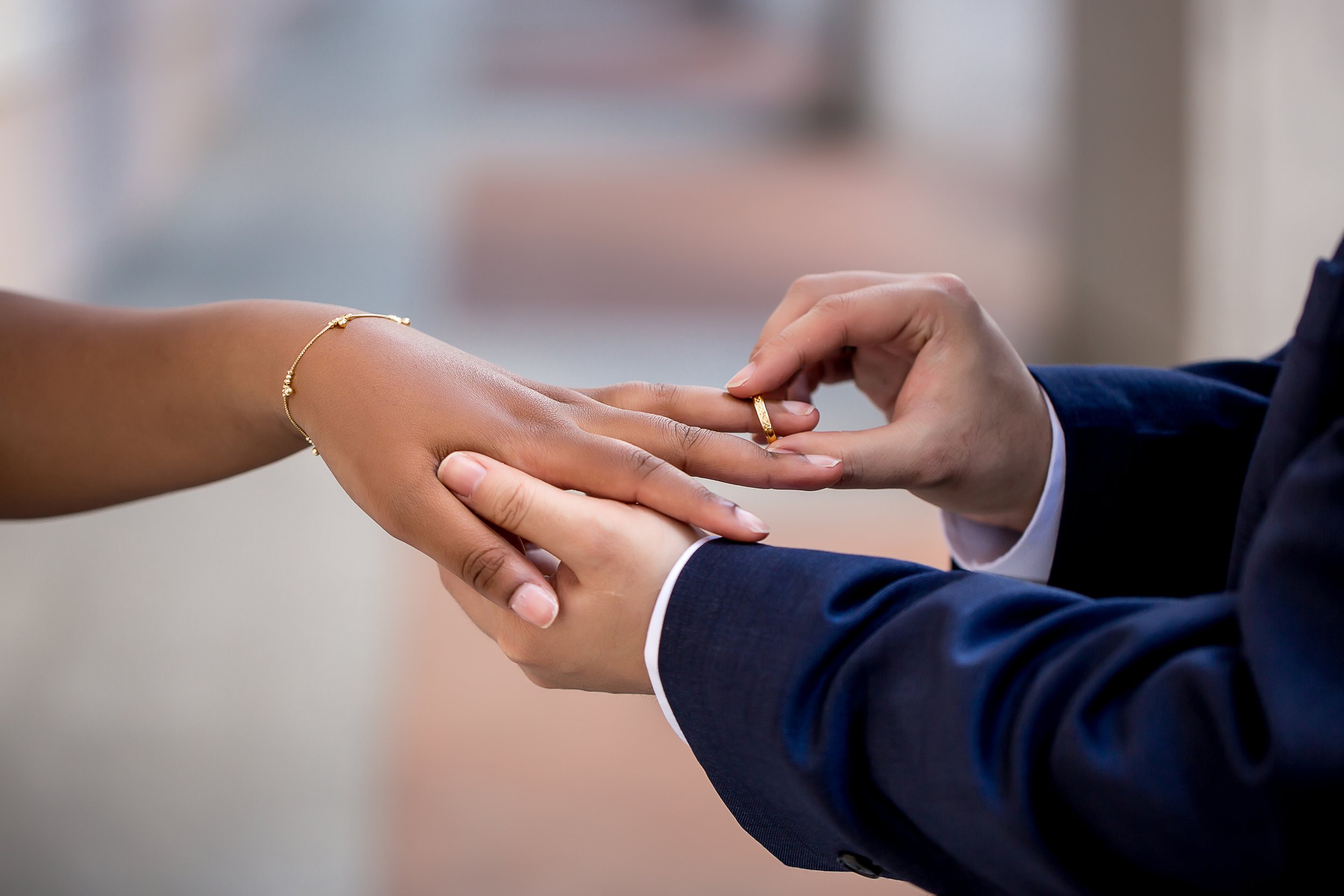 charlotte nc wedding photographer downtown elopement courthouse wedding biracial couple spring stylish