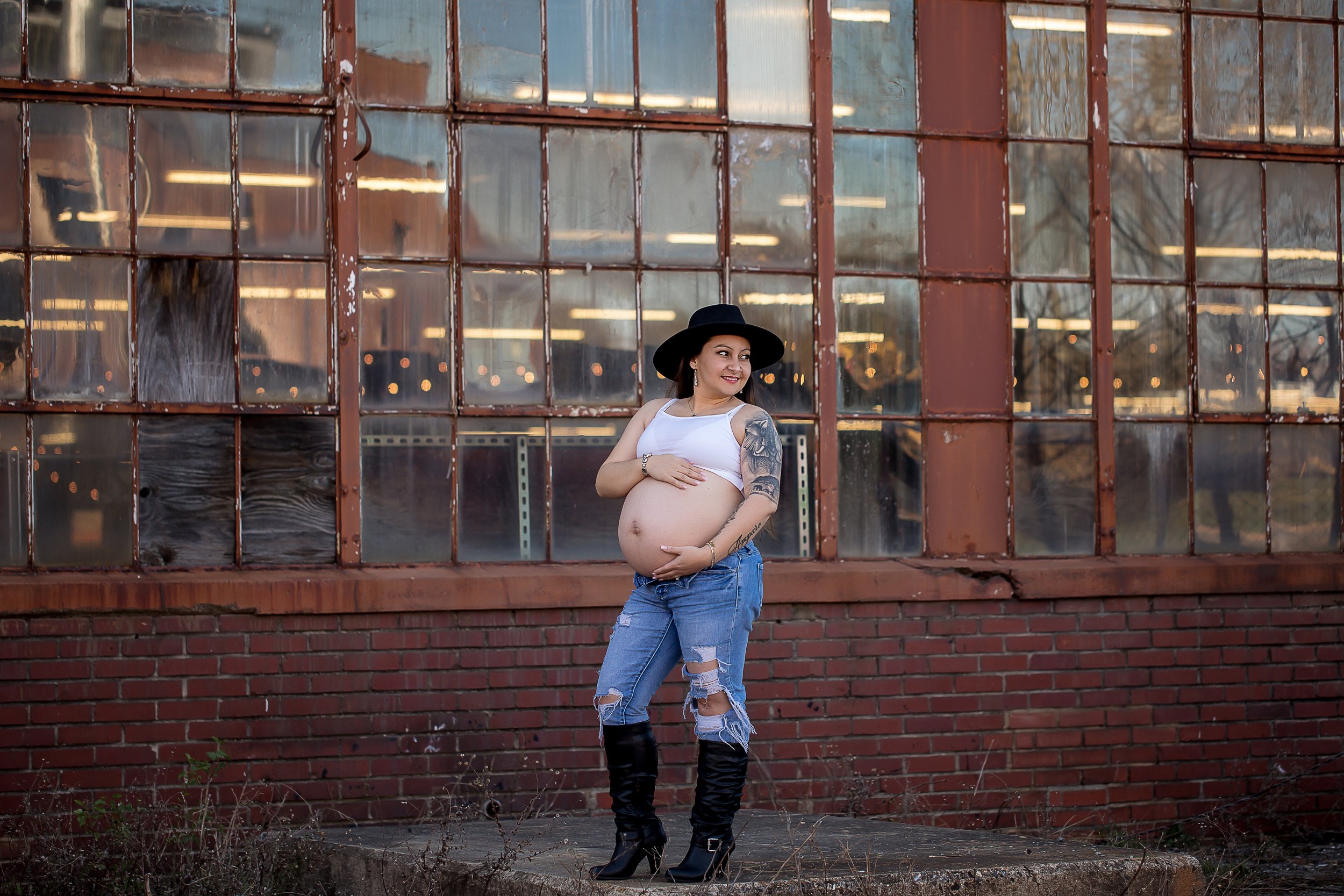 charlotte north carolina portrait photographer maternity session camp north end latina hip ripped jeans bad ass