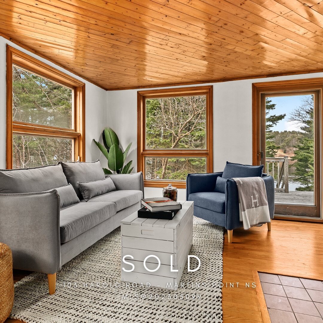 For those that have been tuned in, I absolutely adore this space and I am so happy for my seller on the successful sale of 103 Harold Road in #MartinsPoint #NovaScotia

Thank you to @marylaingrealestate for being an absolute star on the other side (a