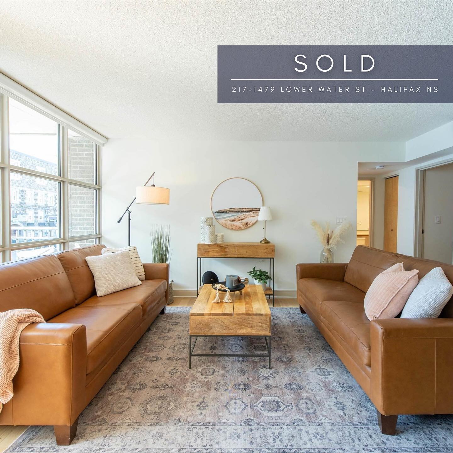 S O L D
______________________

It&rsquo;s not only phenomenal to work with clients to buy into my neighbourhood but also to work with @katiesellshalifax on the other side of the deal 🤝 thank you for bringing this beautiful space to market!

Congrat
