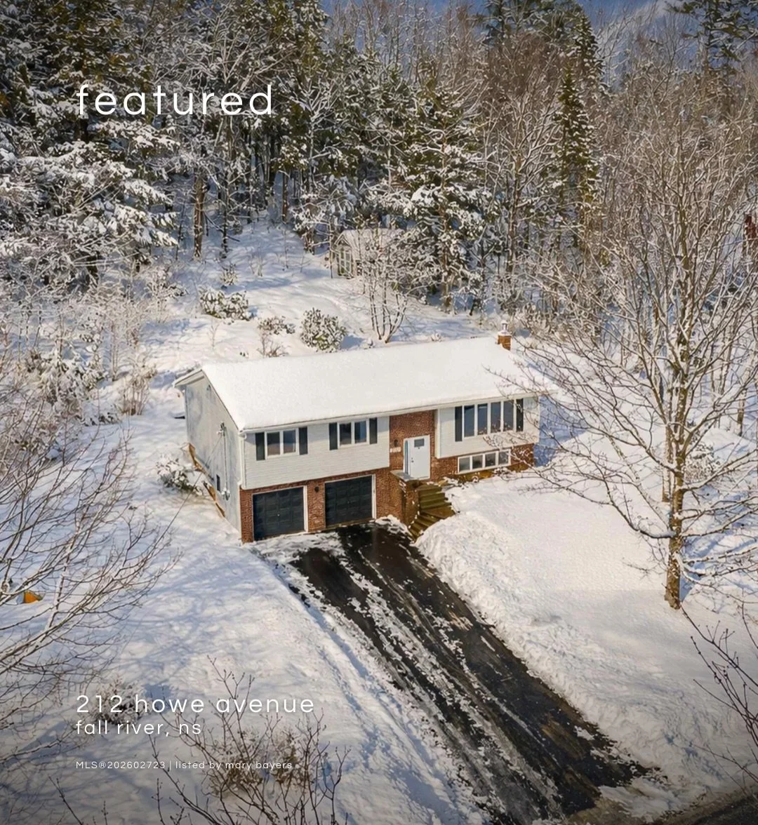 f e a t u r e d 

In one of Fall River&rsquo;s most loved family neighbourhoods, this is the kind of home that just feels right the moment you walk in.

Welcome to 212 Howe Ave in popular Schwarzwald - a bright, functional 3 bed, 2.5 bath home design